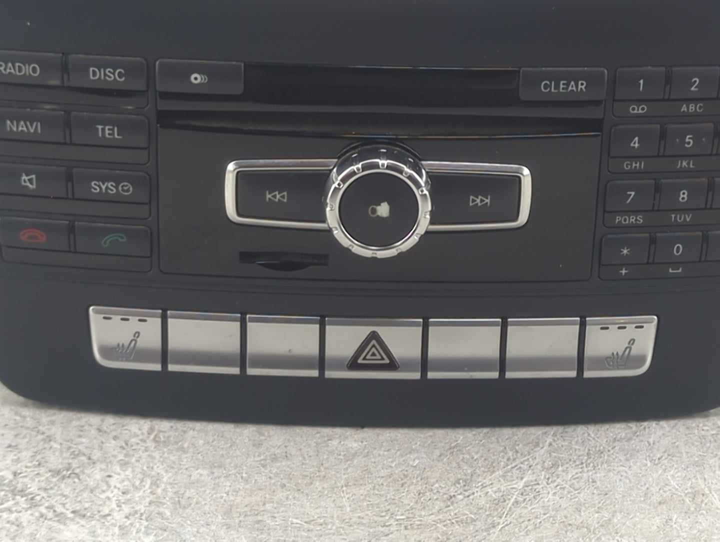 2013 Mercedes-Benz C250 Radio AM FM Cd Player Receiver Replacement P/N:A2049007209 A2049012403, A1729020504, 3AF518AJ001 Fit