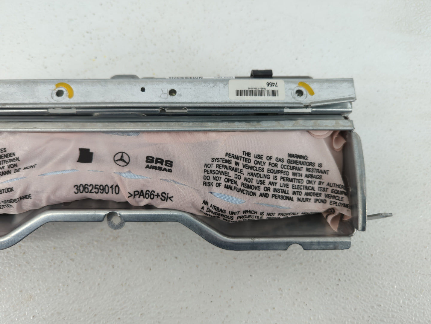 2010-2015 Mercedes-benz C250 Air Bag Driver Left Steering Wheel Mounted - Oemusedautoparts1.com