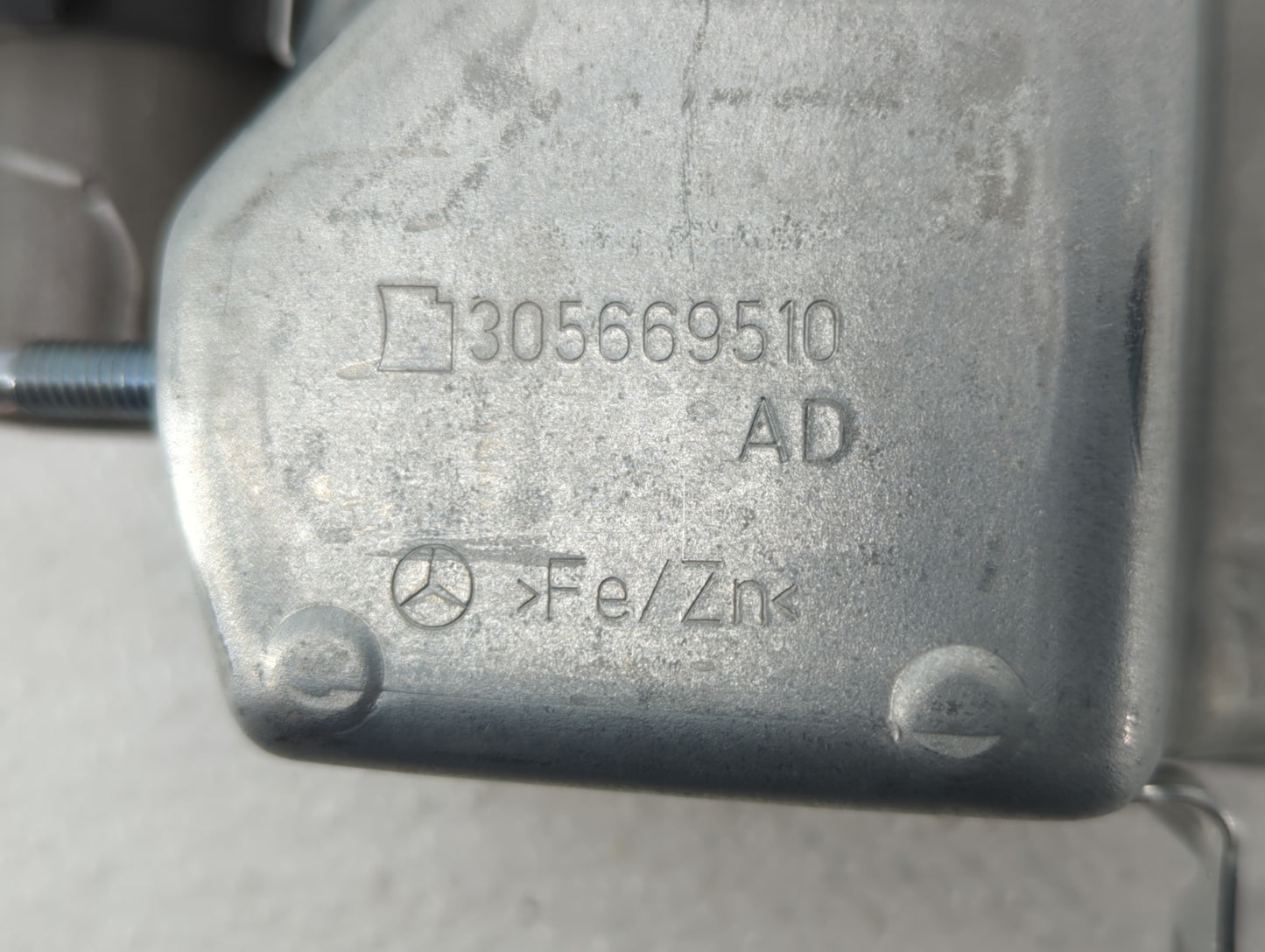 2010-2015 Mercedes-benz C250 Air Bag Driver Left Steering Wheel Mounted - Oemusedautoparts1.com