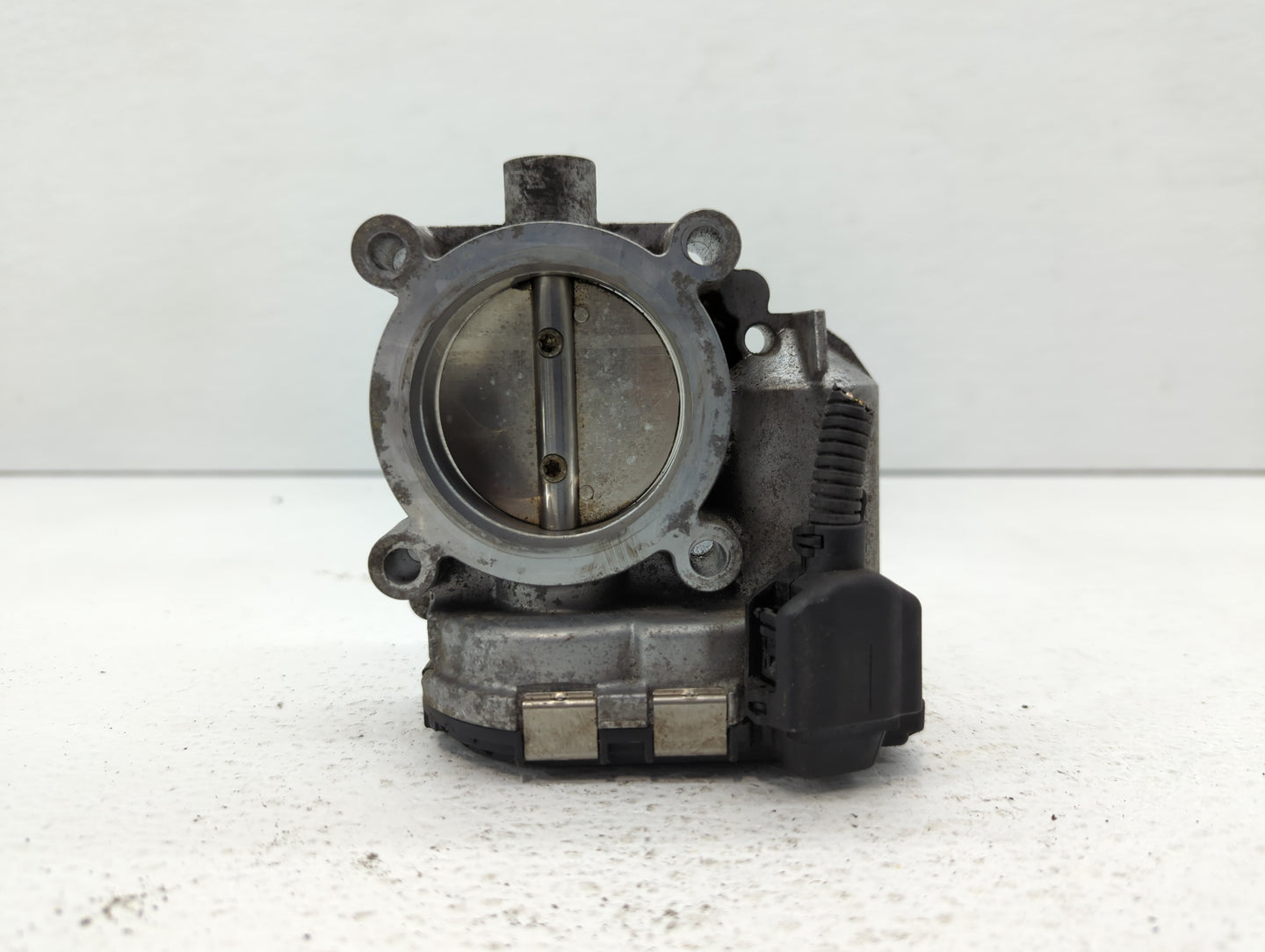 2012-2015 Mercedes-Benz C250 Throttle Body P/N:266 141 05 25 2661410525 Fits OEM Used Auto Parts - Oemusedautoparts1.com