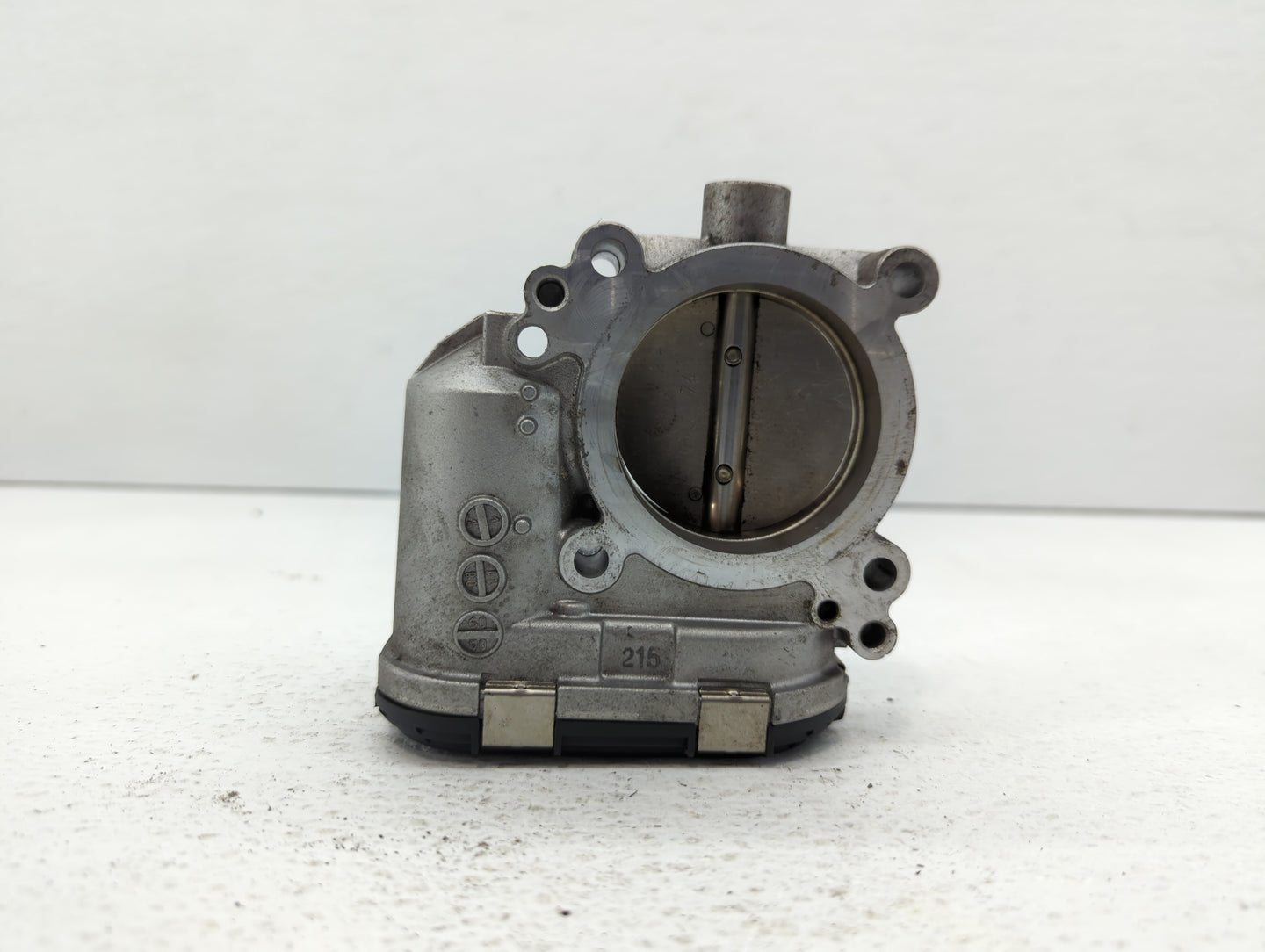 2012-2015 Mercedes-Benz C250 Throttle Body P/N:266 141 05 25 2661410525 Fits OEM Used Auto Parts - Oemusedautoparts1.com