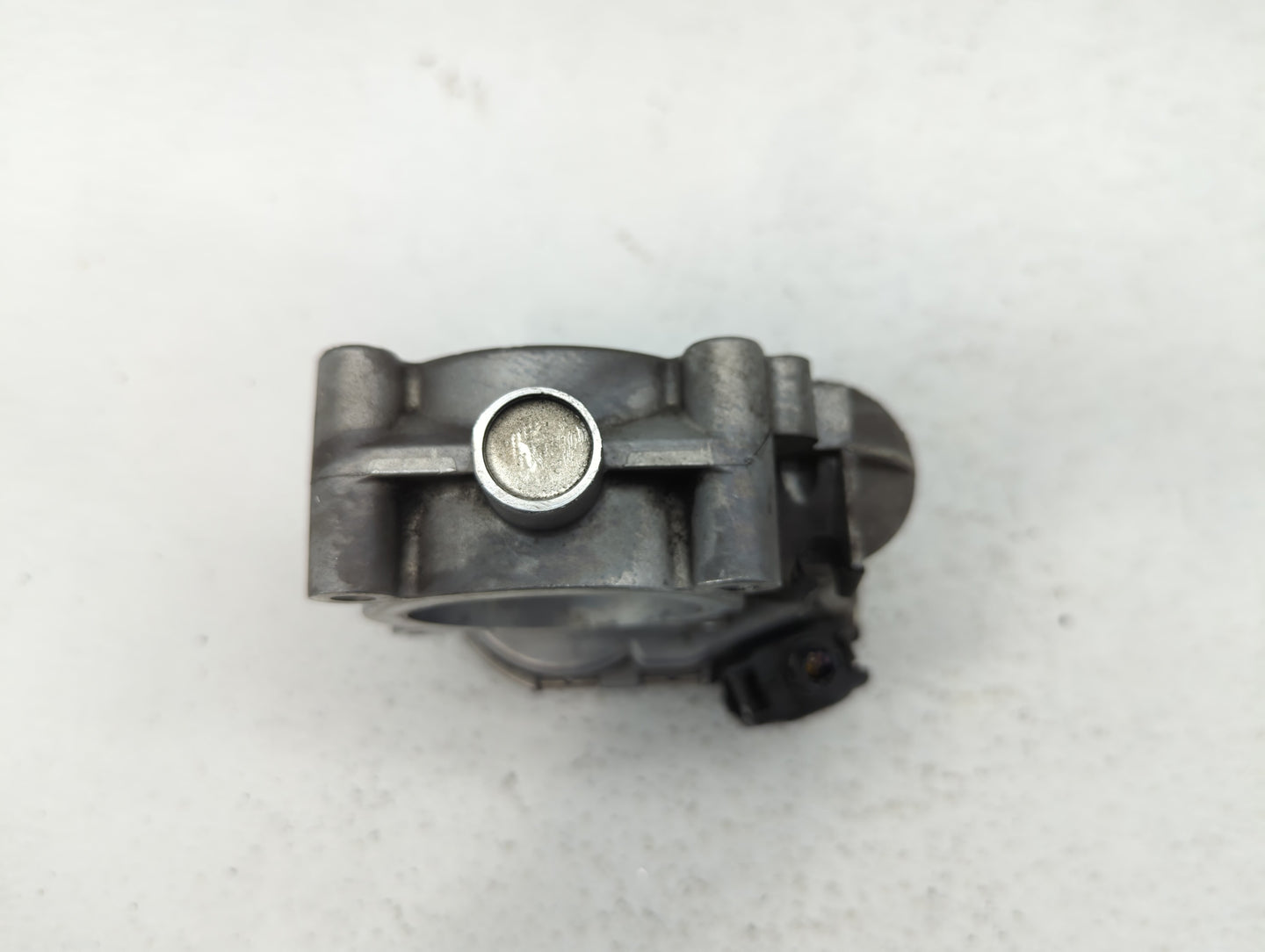2012-2015 Mercedes-Benz C250 Throttle Body P/N:266 141 05 25 2661410525 Fits OEM Used Auto Parts - Oemusedautoparts1.com