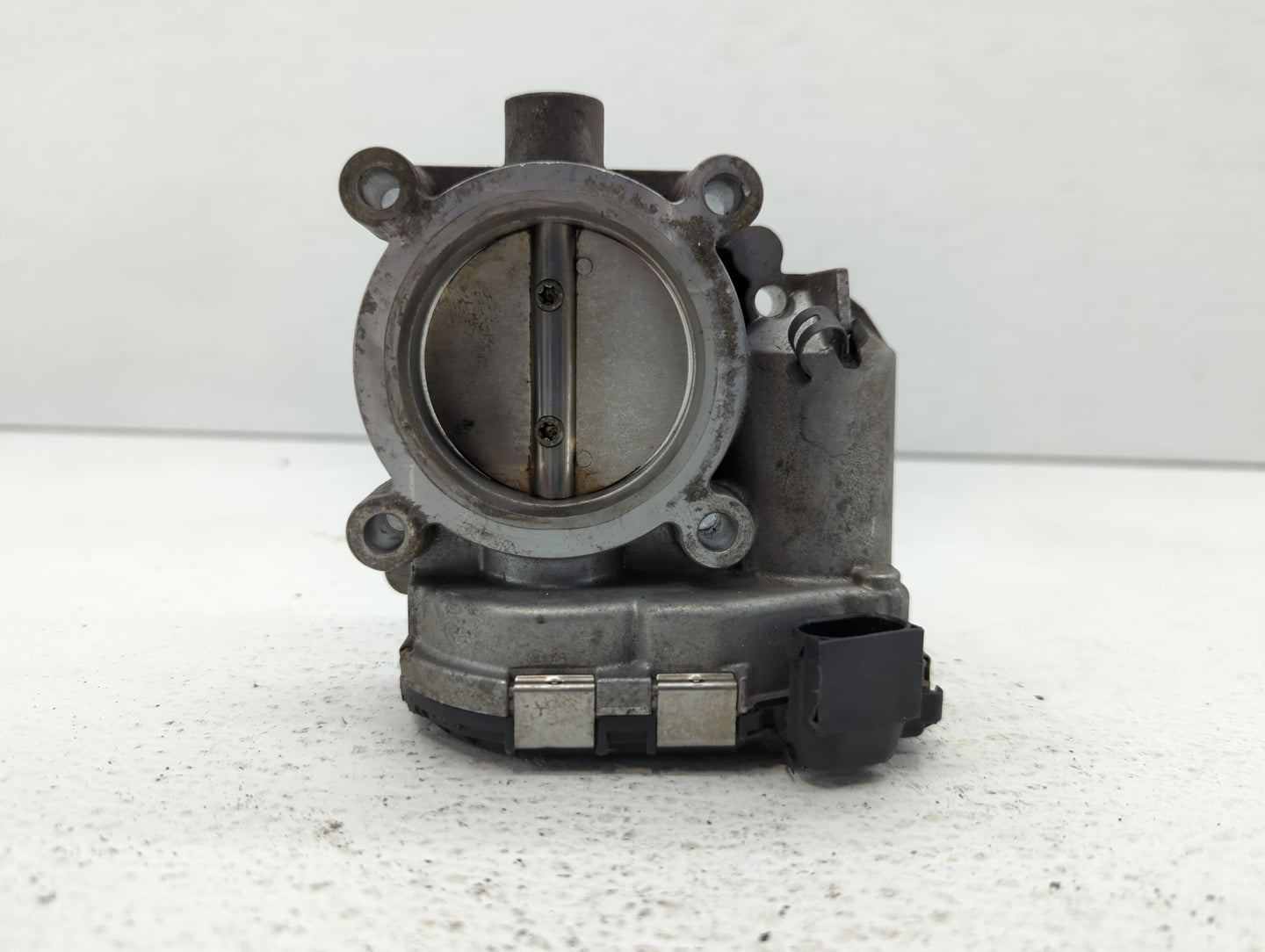 2012-2015 Mercedes-Benz C250 Throttle Body P/N:266 141 05 25 2661410525 Fits OEM Used Auto Parts - Oemusedautoparts1.com