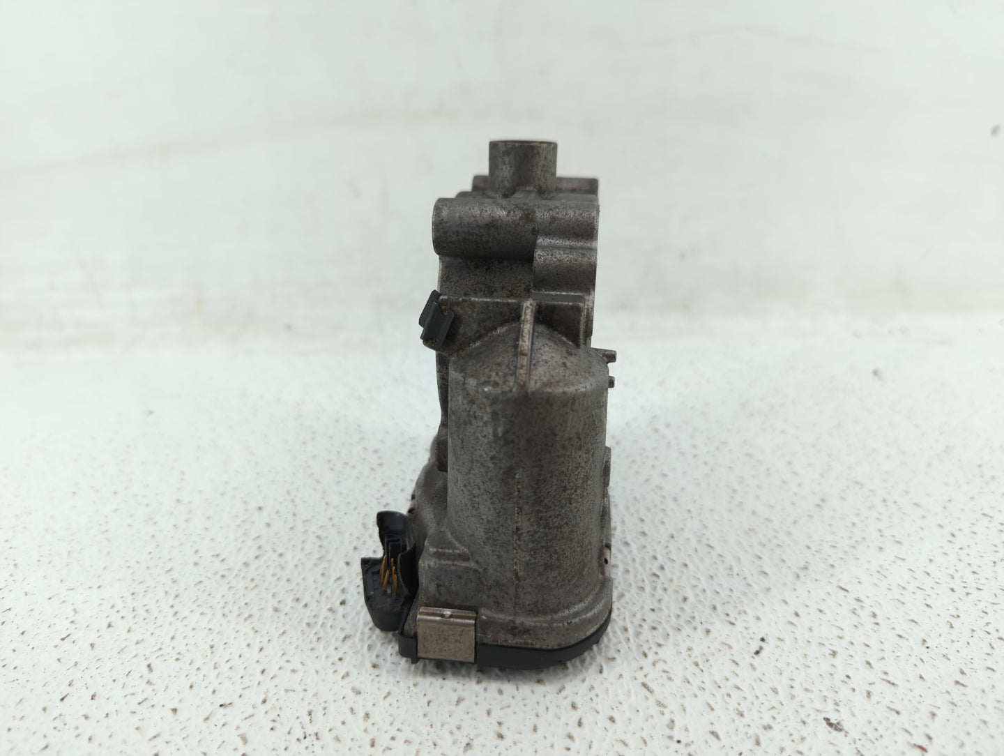 2012-2015 Mercedes-Benz C250 Throttle Body P/N:266 141 05 25 2661410525 Fits OEM Used Auto Parts - Oemusedautoparts1.com