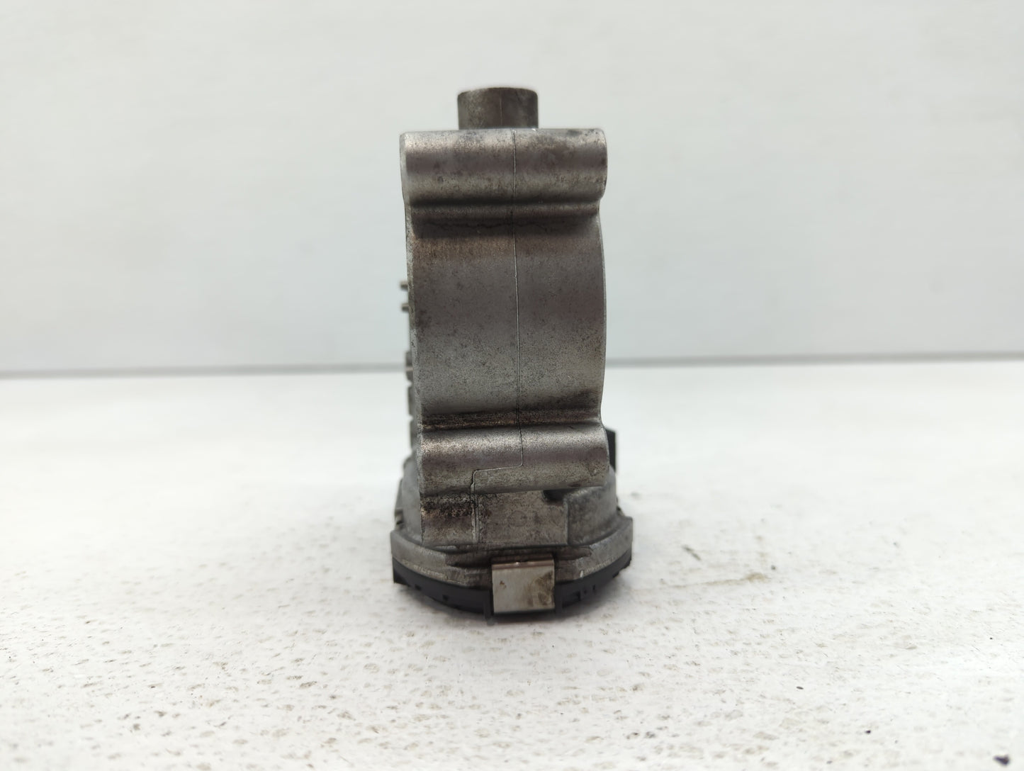 2012-2015 Mercedes-Benz C250 Throttle Body P/N:266 141 05 25 2661410525 Fits OEM Used Auto Parts - Oemusedautoparts1.com