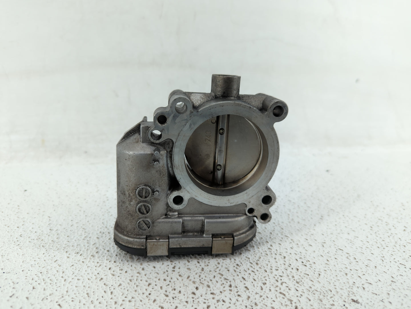 2012-2015 Mercedes-Benz C250 Throttle Body P/N:266 141 05 25 2661410525 Fits OEM Used Auto Parts - Oemusedautoparts1.com