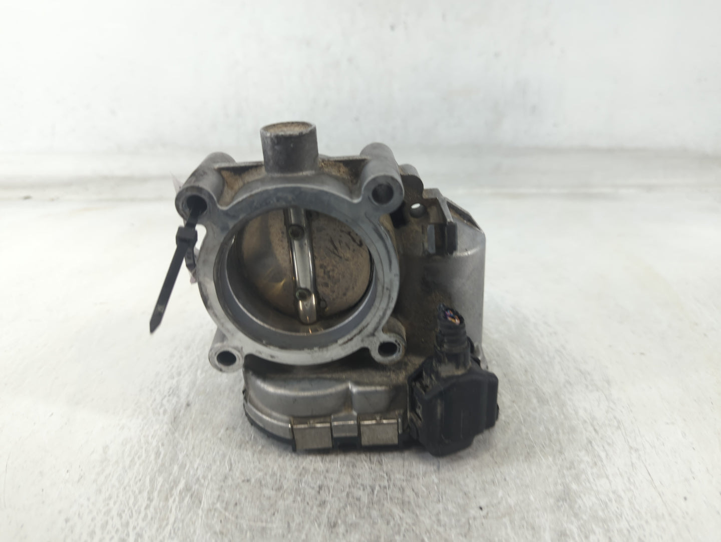 2012-2015 Mercedes-Benz C250 Throttle Body P/N:1 266 141 05 25 Fits Fits 2006 2007 2008 2009 2010 2011 2012 2013 2014 2015 O