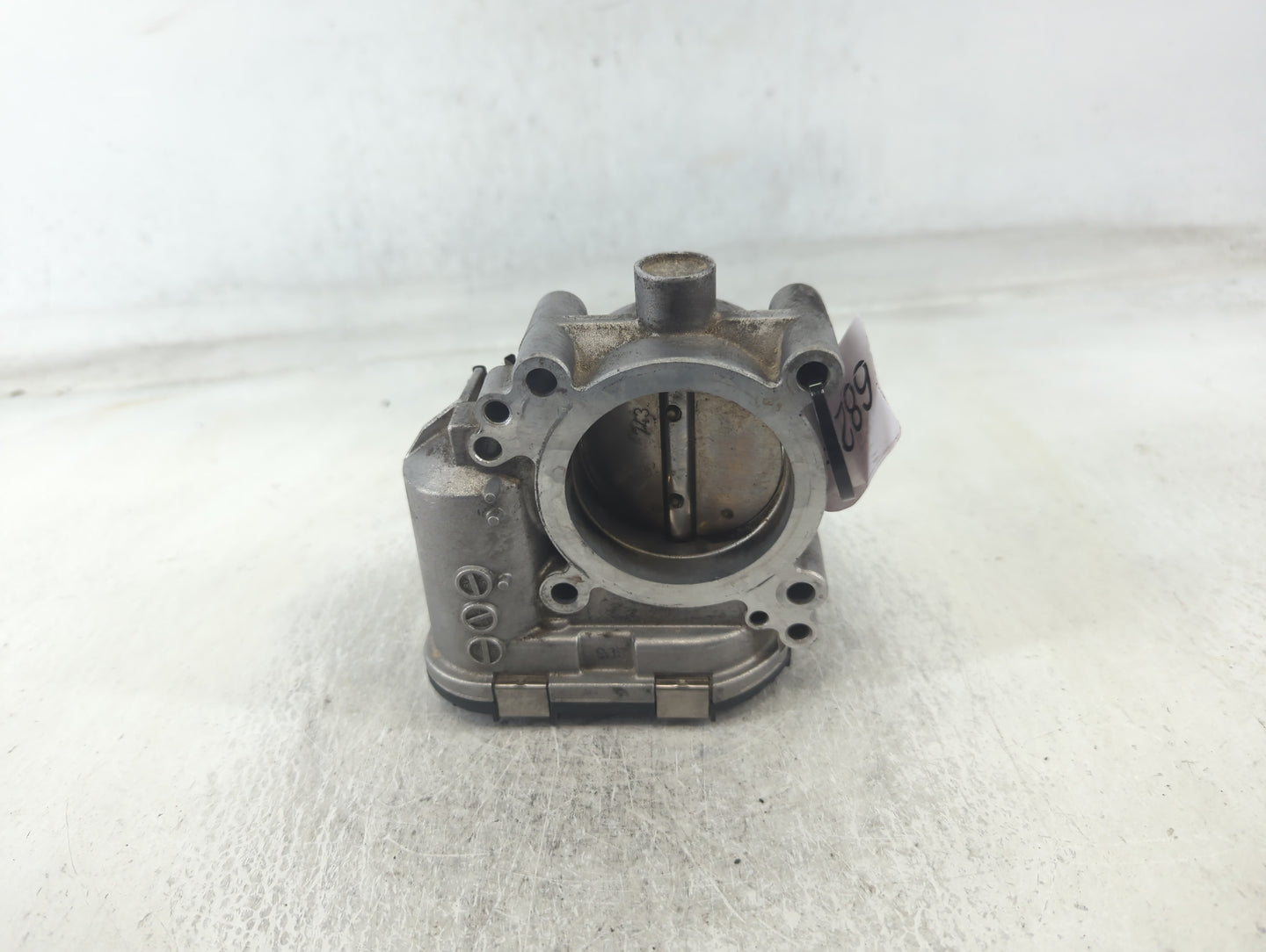 2012-2015 Mercedes-Benz C250 Throttle Body P/N:1 266 141 05 25 Fits Fits 2006 2007 2008 2009 2010 2011 2012 2013 2014 2015 O