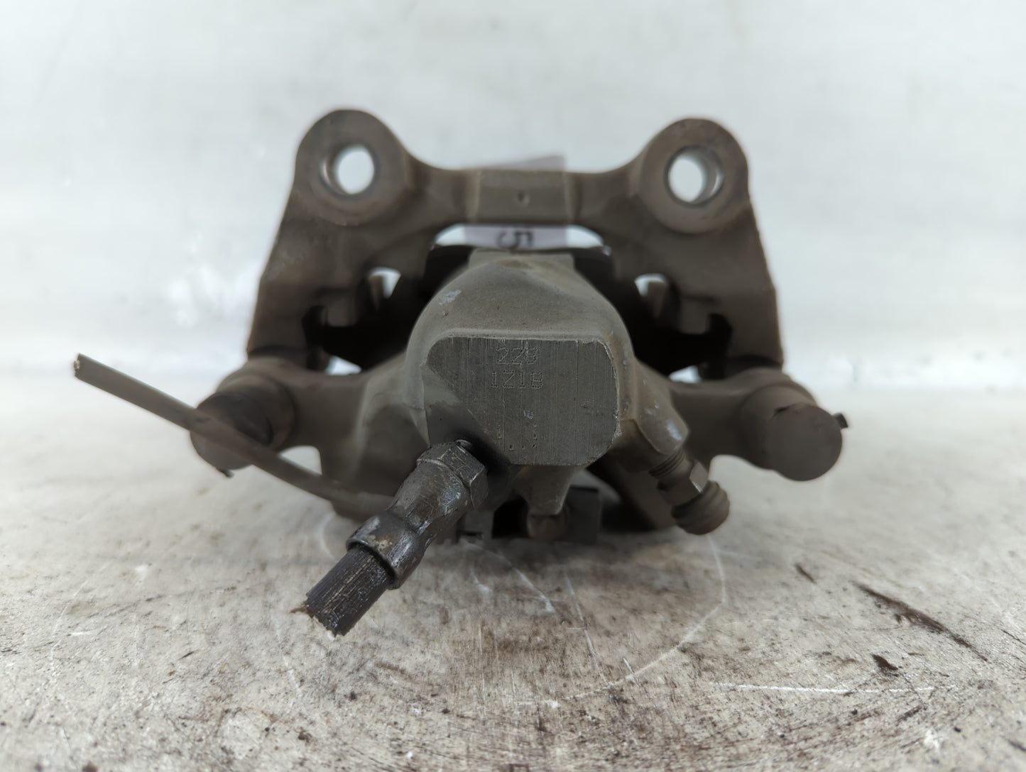 2010-2015 Mercedes-benz C250 Rear Driver Left Brake Caliper - Oemusedautoparts1.com