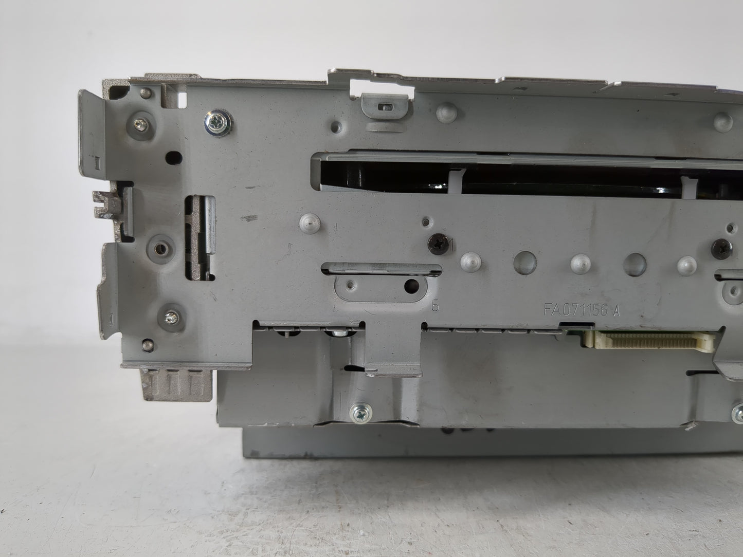 2012 Mercedes-Benz C300 Radio AM FM Cd Player Receiver Replacement P/N:A 204 900 21 13 Fits OEM Used Auto Parts - Oemusedaut