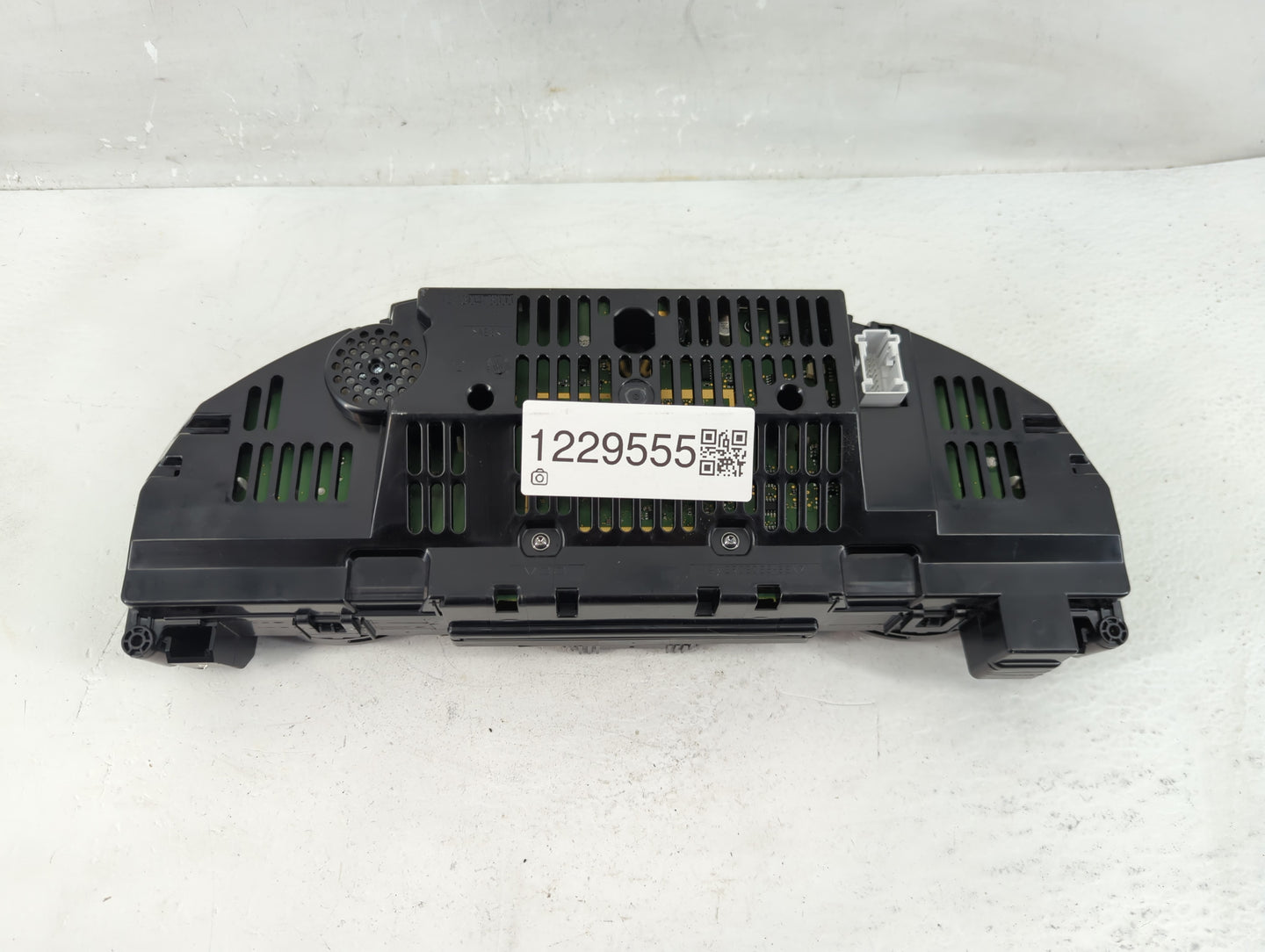 2012 Mercedes-Benz C350 Instrument Cluster Speedometer Gauges Fits OEM Used Auto Parts - Oemusedautoparts1.com