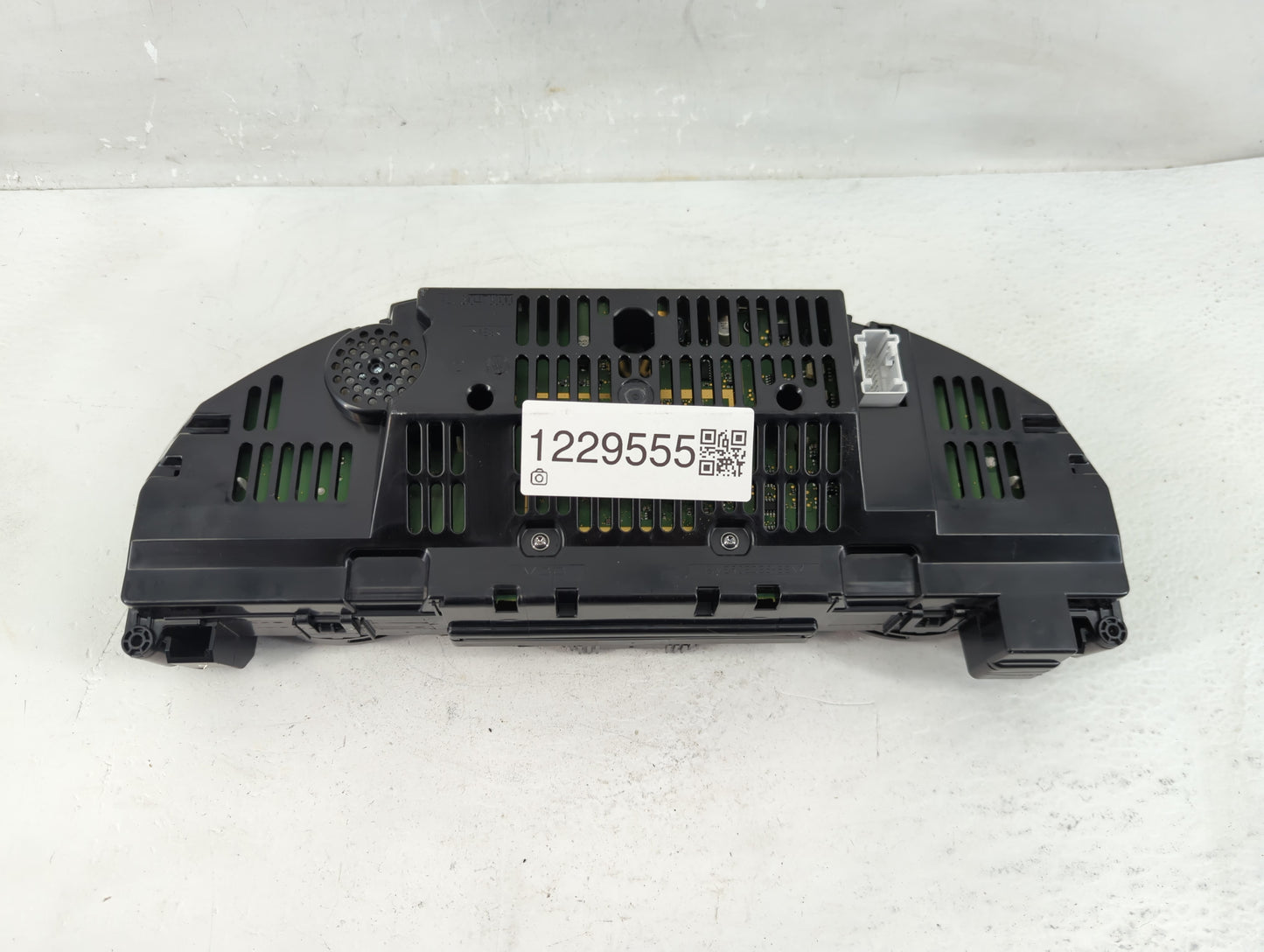 2012 Mercedes-Benz C350 Instrument Cluster Speedometer Gauges Fits OEM Used Auto Parts - Oemusedautoparts1.com