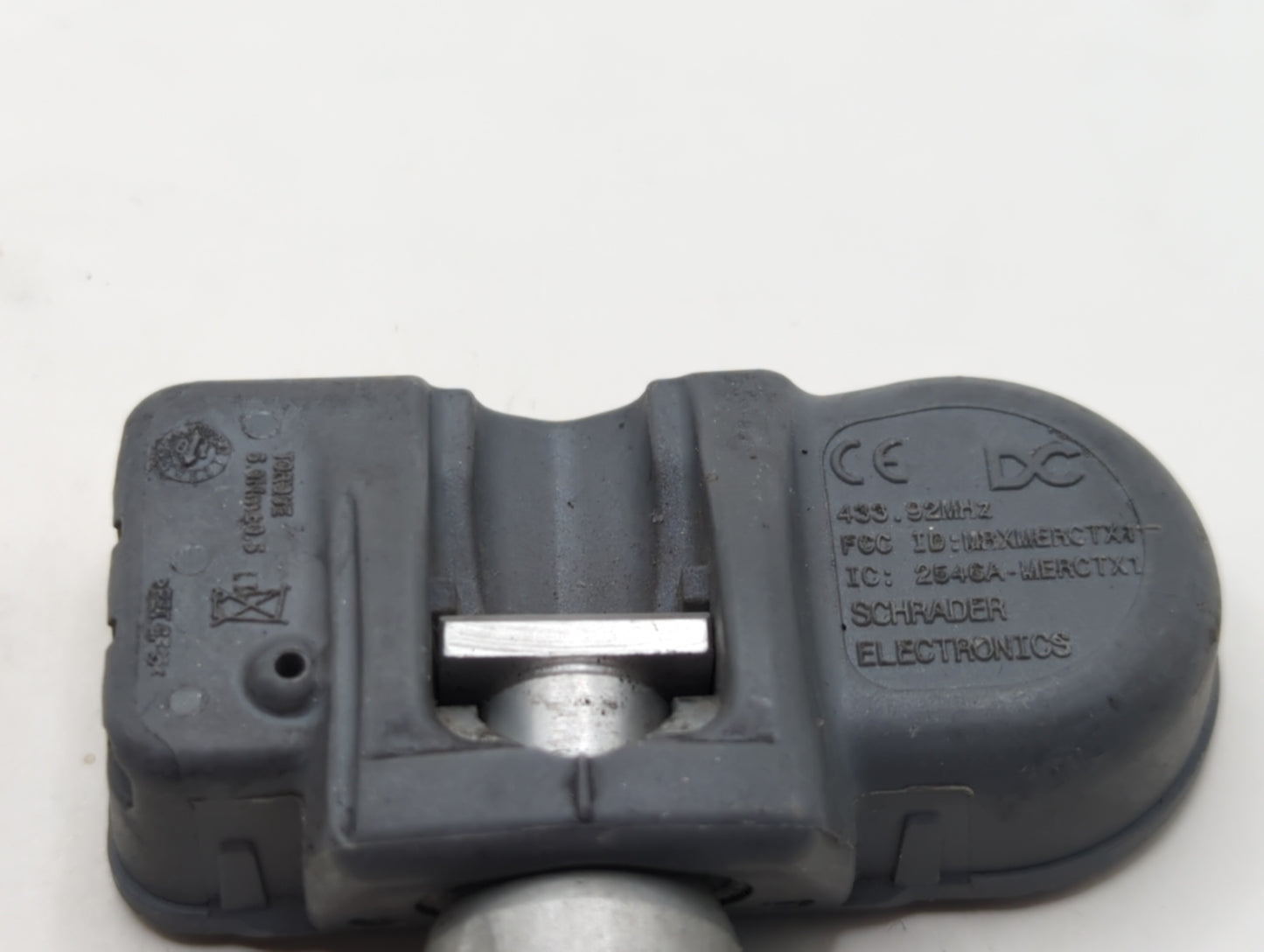 2012 Mercedes-benz C350 Tire Pressure Monitoring System Sensor Tpms - Oemusedautoparts1.com