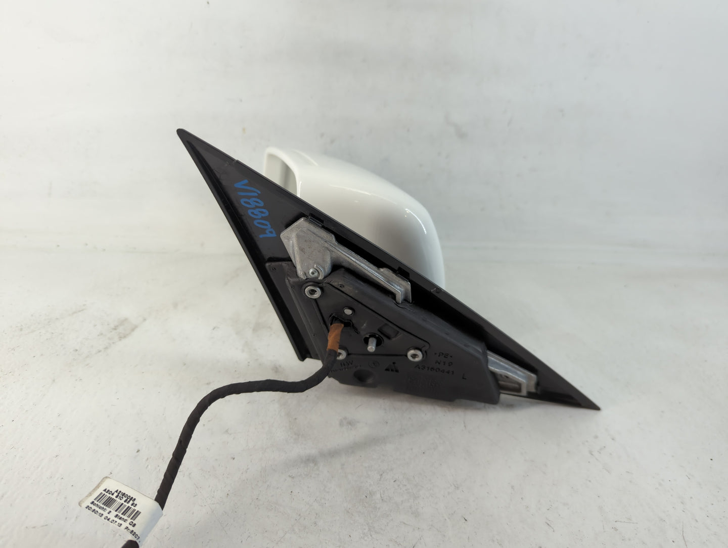 2012 Mercedes-Benz C63 Amg Driver Side View Mirror - Left Door Mirror OEM Used - Oemusedautoparts1.com