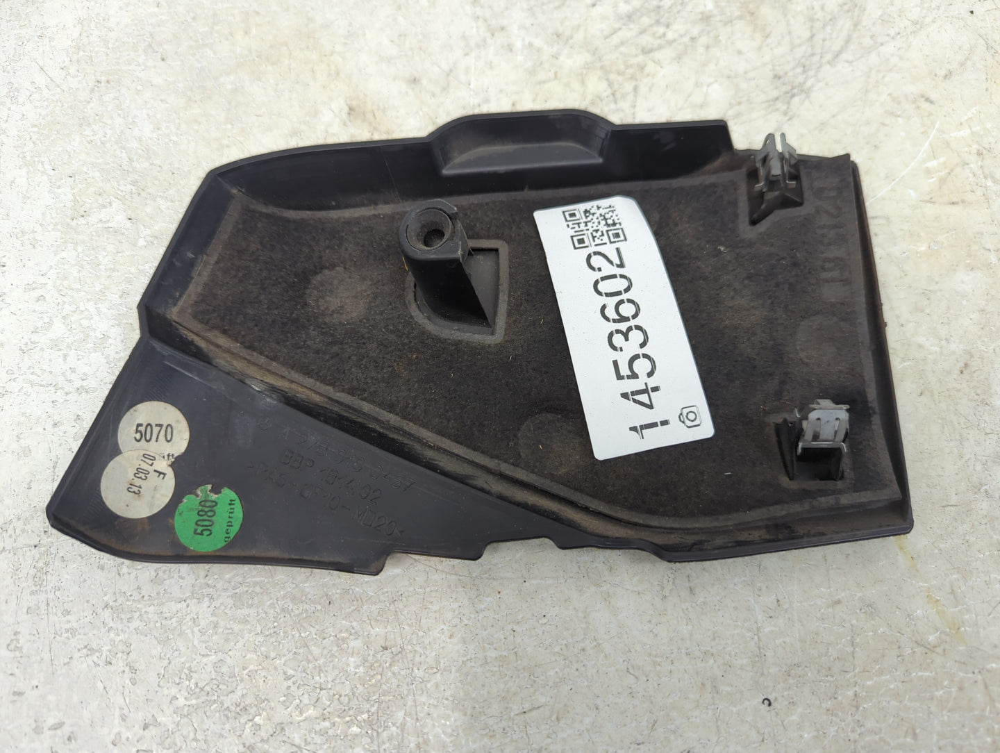 2012 Mercedes-benz Cls550 Engine Cover - Oemusedautoparts1.com