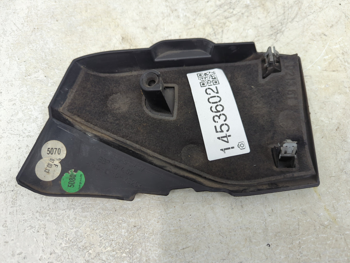 2012 Mercedes-benz Cls550 Engine Cover - Oemusedautoparts1.com