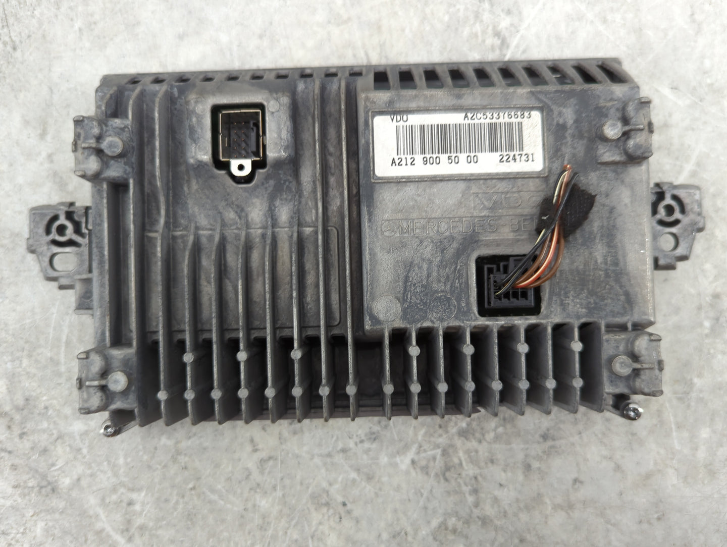 Mercedes-benz E-class Information Display Screen - Oemusedautoparts1.com