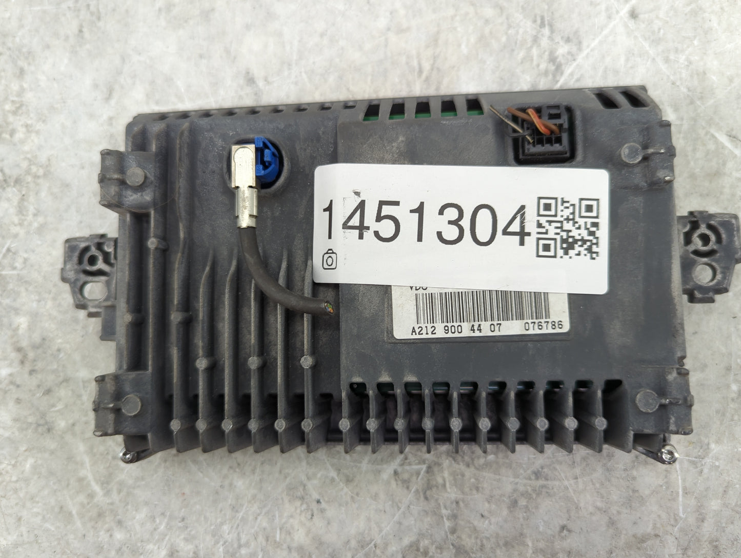 Mercedes-benz E-class Information Display Screen - Oemusedautoparts1.com