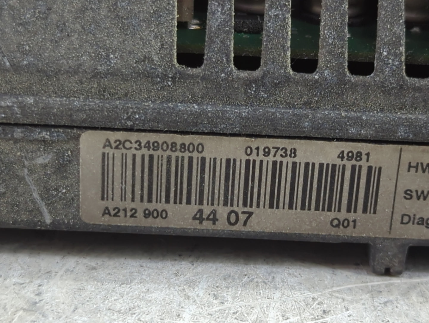 Mercedes-benz E-class Information Display Screen - Oemusedautoparts1.com
