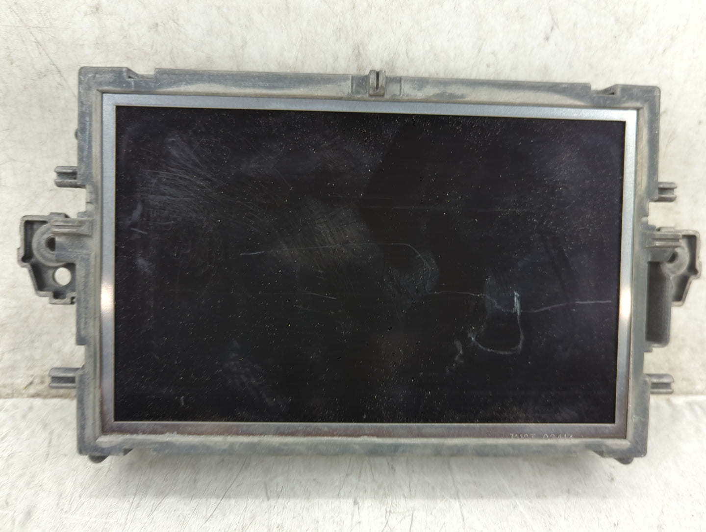 Mercedes-benz E-class Information Display Screen - Oemusedautoparts1.com