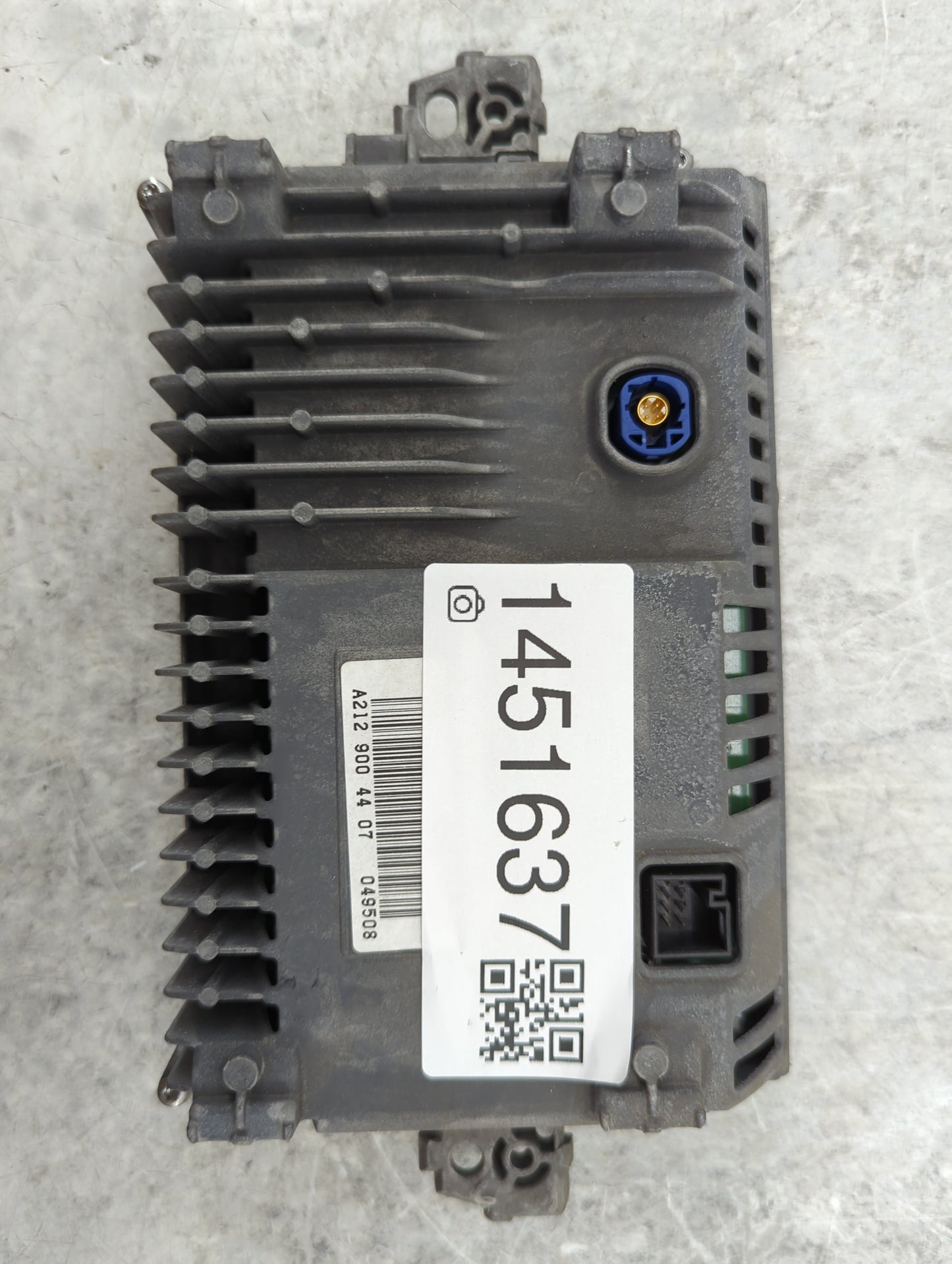 Mercedes-benz E-class Information Display Screen - Oemusedautoparts1.com