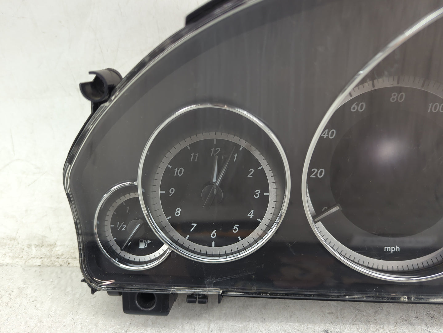 2012 Mercedes-Benz E-Class Instrument Cluster Speedometer Gauges P/N:A2129004213 2129014102, A2C33061900 Miles: Fits OEM Use