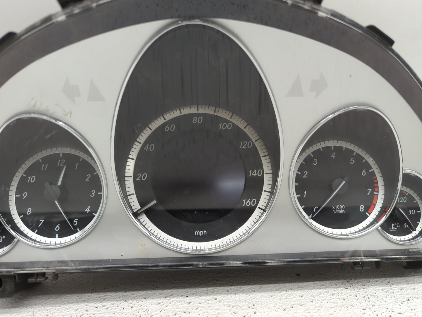 2012 Mercedes-Benz E-Class Instrument Cluster Speedometer Gauges P/N:A2129004213 A2C33061900 Miles:82K Fits OEM Used Auto Pa