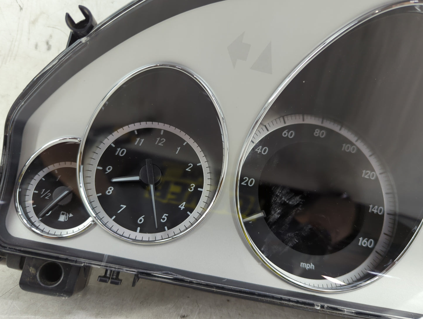 2012 Mercedes-Benz E-Class Instrument Cluster Speedometer Gauges P/N:A2129004213 A2C53257171, A2129001102 Miles:29K Fits OEM