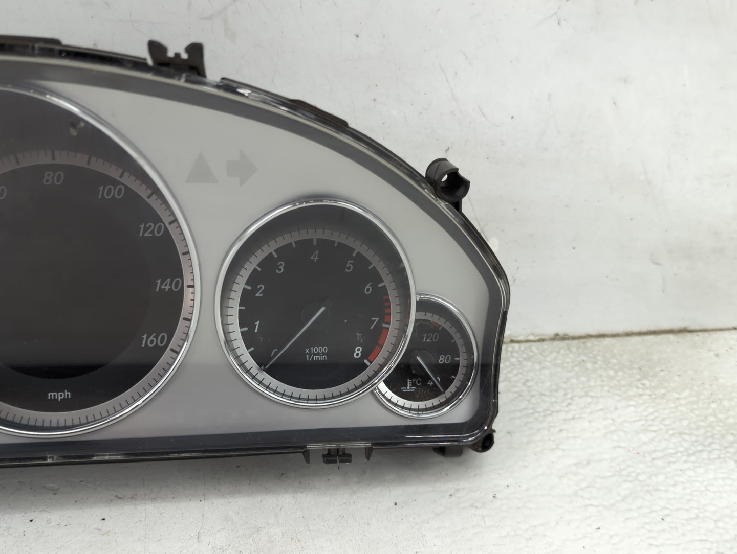 2012 Mercedes-Benz E-Class Instrument Cluster Speedometer Gauges P/N:A2129004213 A2C33061900 Miles:91K Fits OEM Used Auto Pa