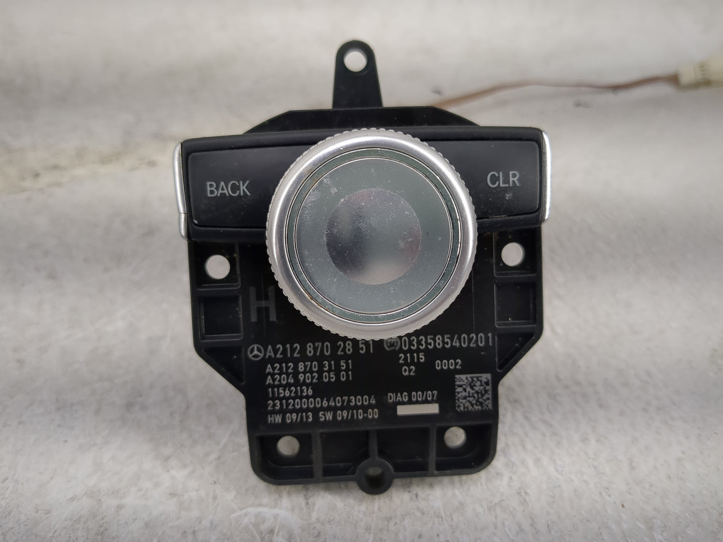 Mercedes-benz E-class Radio Control Panel - Oemusedautoparts1.com
