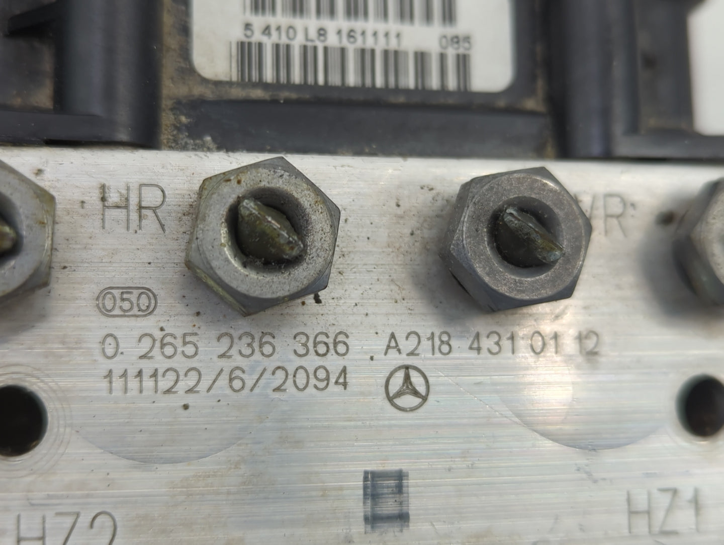 2012 Mercedes-Benz E-Class ABS Pump Control Module Replacement P/N:0265236366 A2184310112 Fits Fits 2011 OEM Used Auto Parts