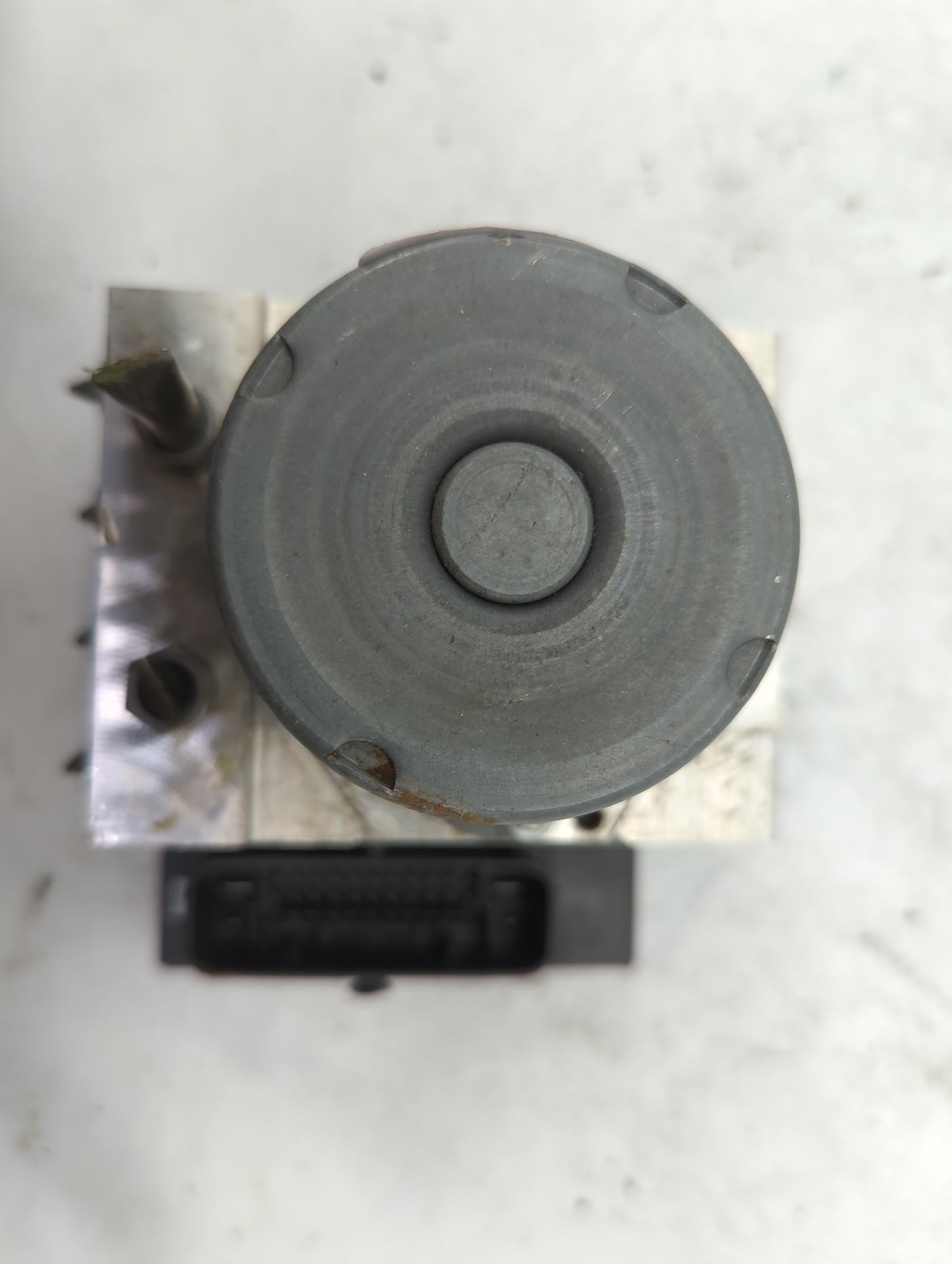 2012 Mercedes-Benz E-Class ABS Pump Control Module Replacement P/N:0265236366 A2184310112 Fits Fits 2011 OEM Used Auto Parts