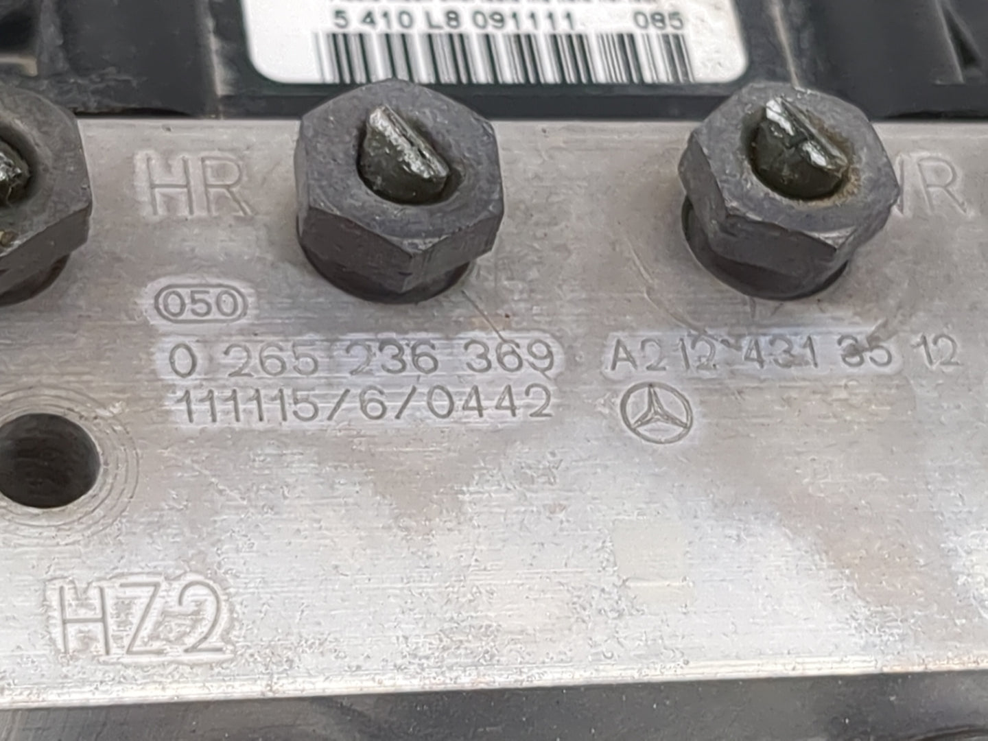 2012 Mercedes-Benz E-Class ABS Pump Control Module Replacement P/N:0265236369 A2124313512, 0265951099, 5410L8091111 Fits OEM