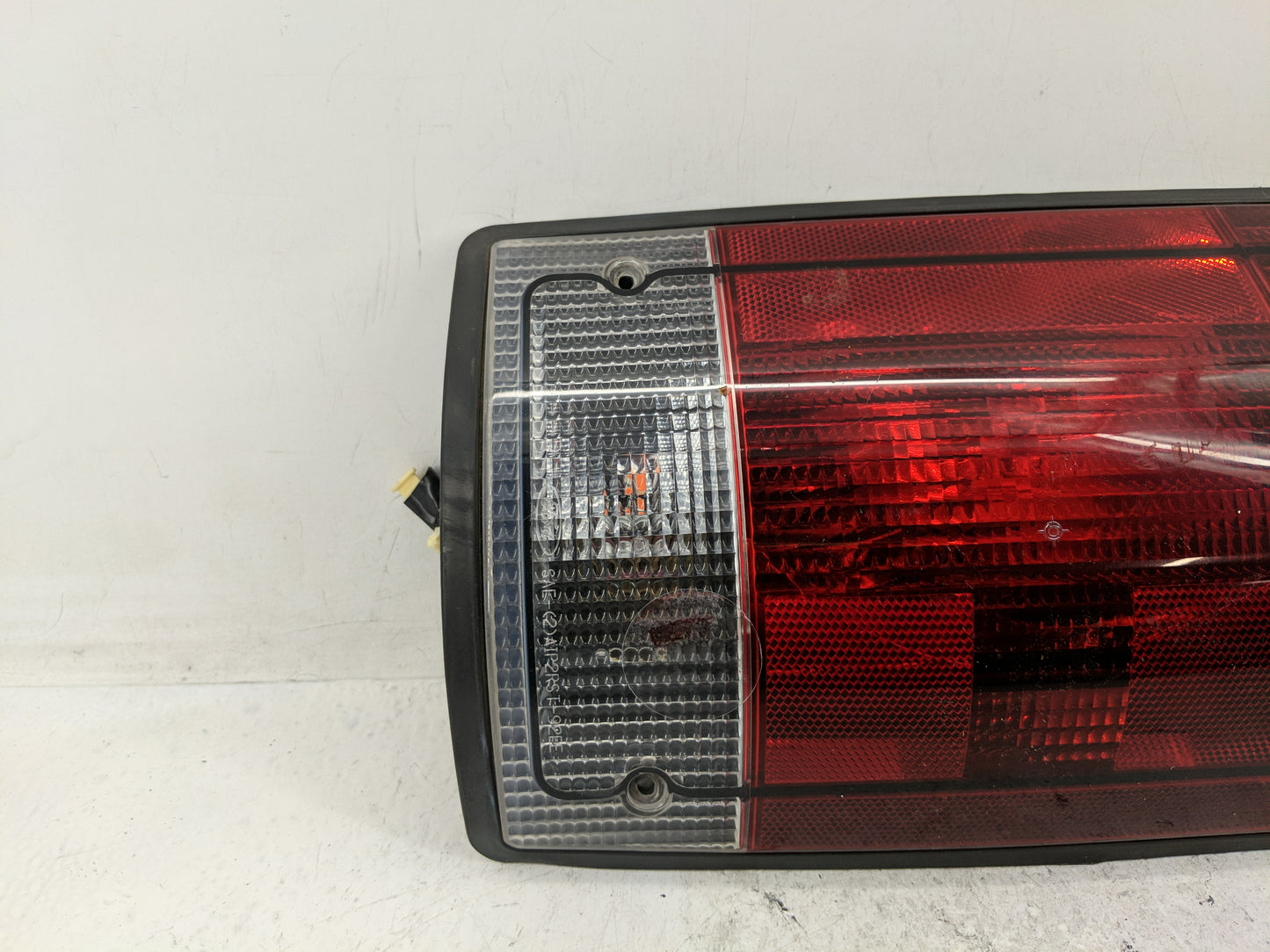 2012 Mercedes-Benz E250 Tail Light Assembly Passenger Right OEM Fits Fits 2005 2006 2007 2008 2009 2010 2011 2013 2014 OEM U
