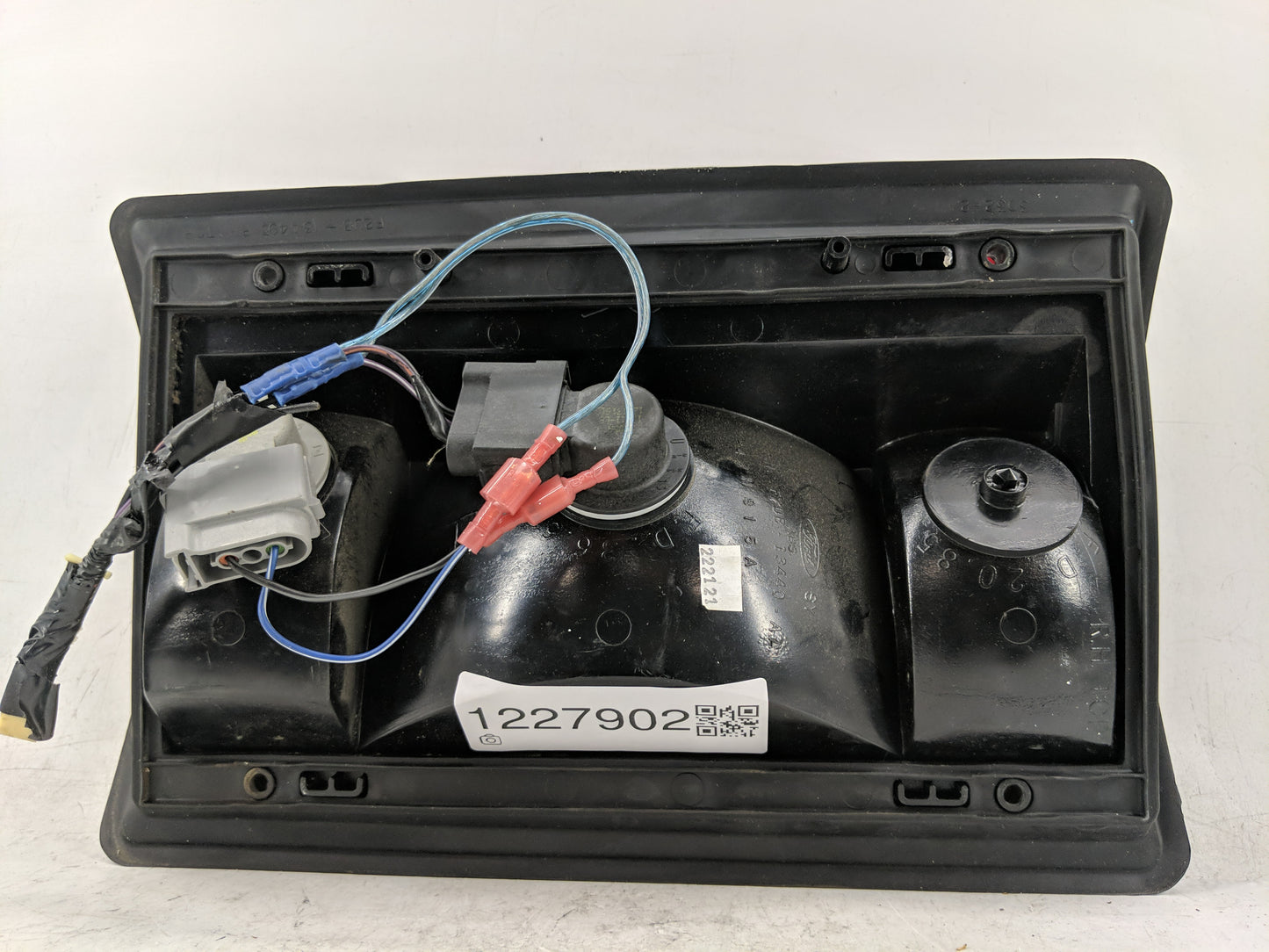 2012 Mercedes-Benz E250 Tail Light Assembly Passenger Right OEM Fits Fits 2005 2006 2007 2008 2009 2010 2011 2013 2014 OEM U
