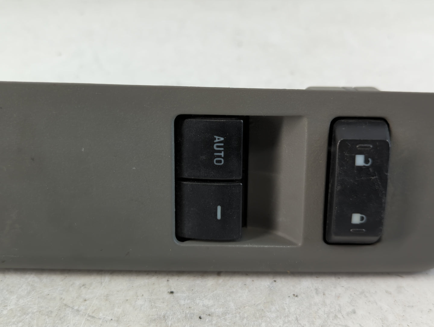 2012 Mercedes-Benz E250 Master Power Window Switch Replacement Driver Side Left P/N:8C3T-14540-ABW Fits OEM Used Auto Parts 