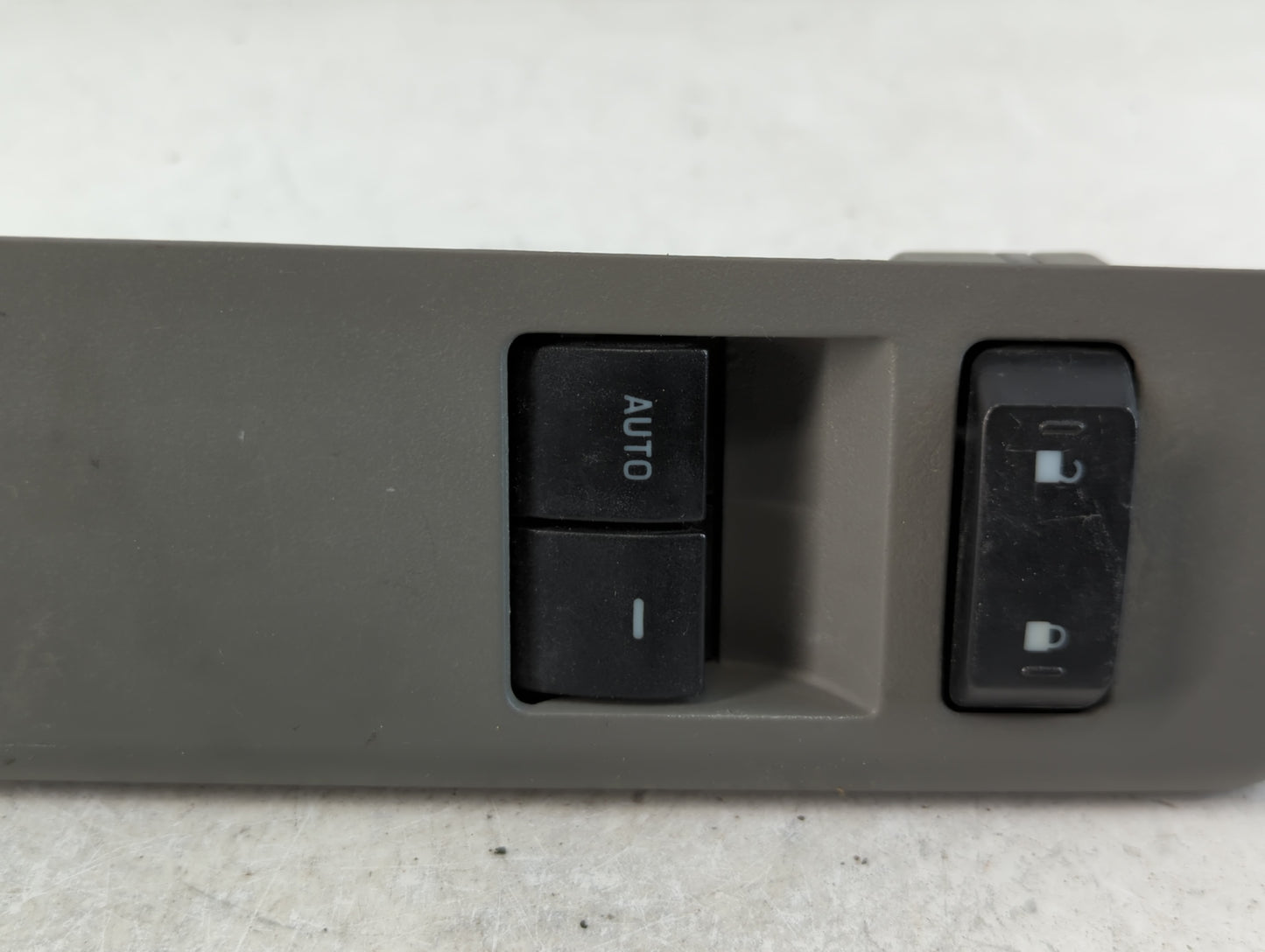 2012 Mercedes-Benz E250 Master Power Window Switch Replacement Driver Side Left P/N:8C3T-14540-ABW Fits OEM Used Auto Parts 