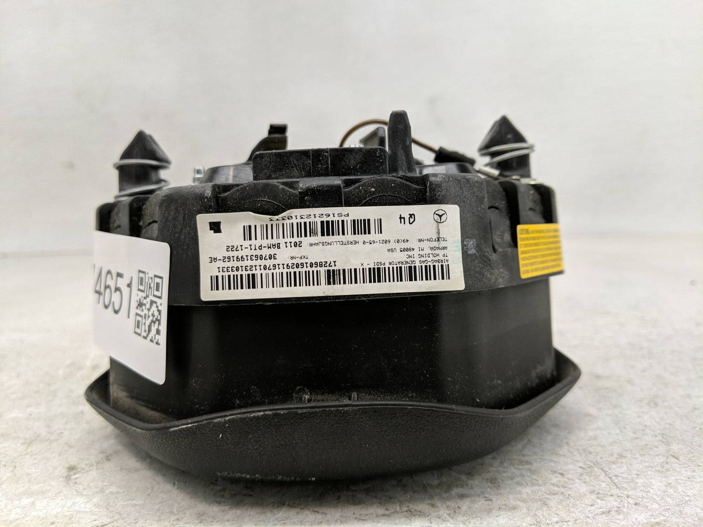 2012-2016 Mercedes-Benz E350 Air Bag Driver Left Steering Wheel Mounted Fits Fits 2012 2013 2014 2015 2016 2017 OEM Used Aut