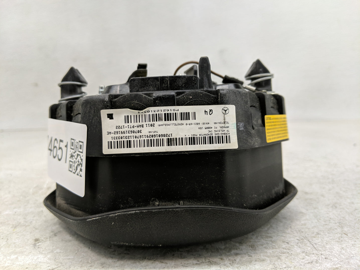 2012-2016 Mercedes-Benz E350 Air Bag Driver Left Steering Wheel Mounted Fits Fits 2012 2013 2014 2015 2016 2017 OEM Used Aut