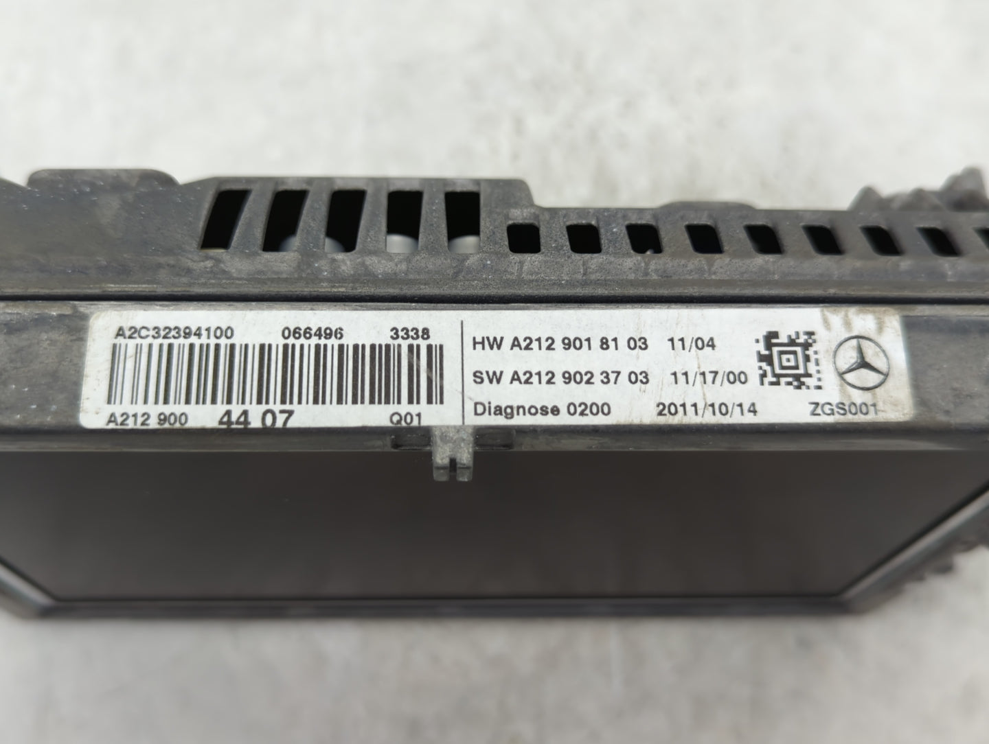 2012 Mercedes-benz E350 Information Display Screen - Oemusedautoparts1.com
