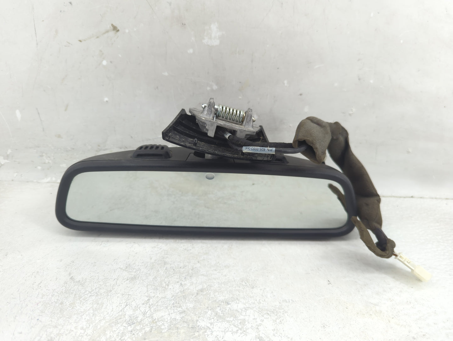 2012 Mercedes-Benz E350 Interior Rear View Mirror Replacement OEM P/N:A2048104217 Fits OEM Used Auto Parts - Oemusedautopart