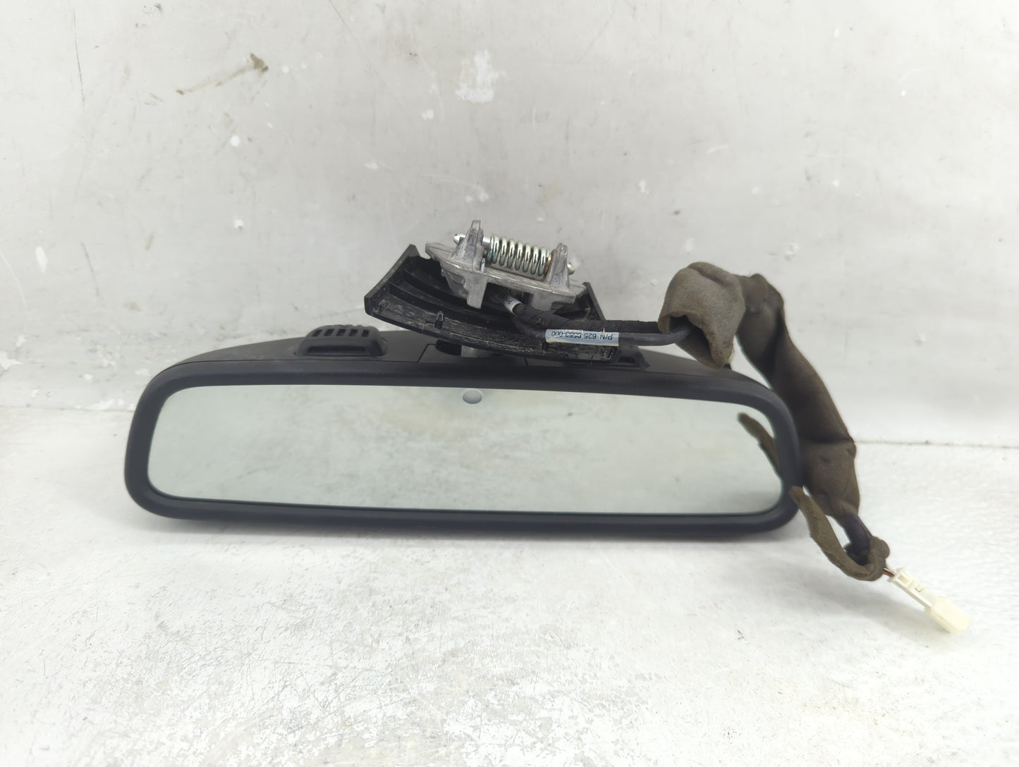2012 Mercedes-Benz E350 Interior Rear View Mirror Replacement OEM P/N:A2048104217 Fits OEM Used Auto Parts - Oemusedautopart