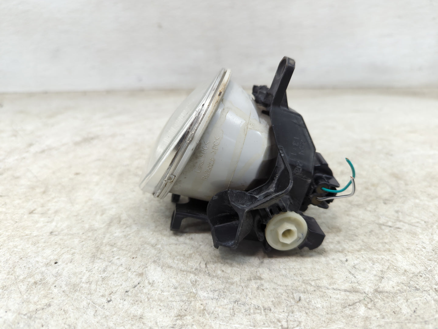 2012-2013 Mercedes-benz E350 Passenger Right Oem Fog Light Lamp - Oemusedautoparts1.com