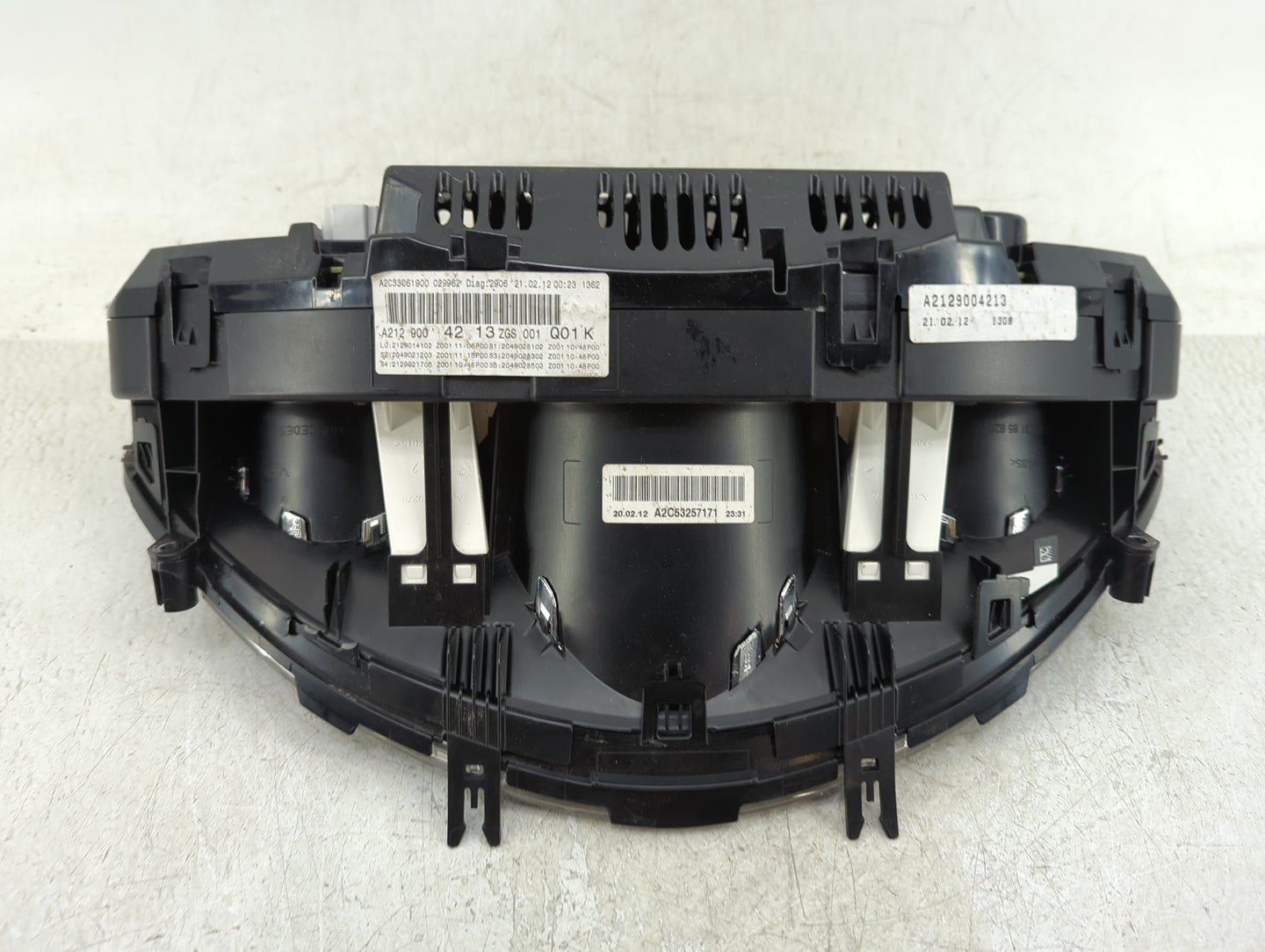 2012 Mercedes-Benz E350 Instrument Cluster Speedometer Gauges P/N:A2129004213 Fits OEM Used Auto Parts - Oemusedautoparts1.c