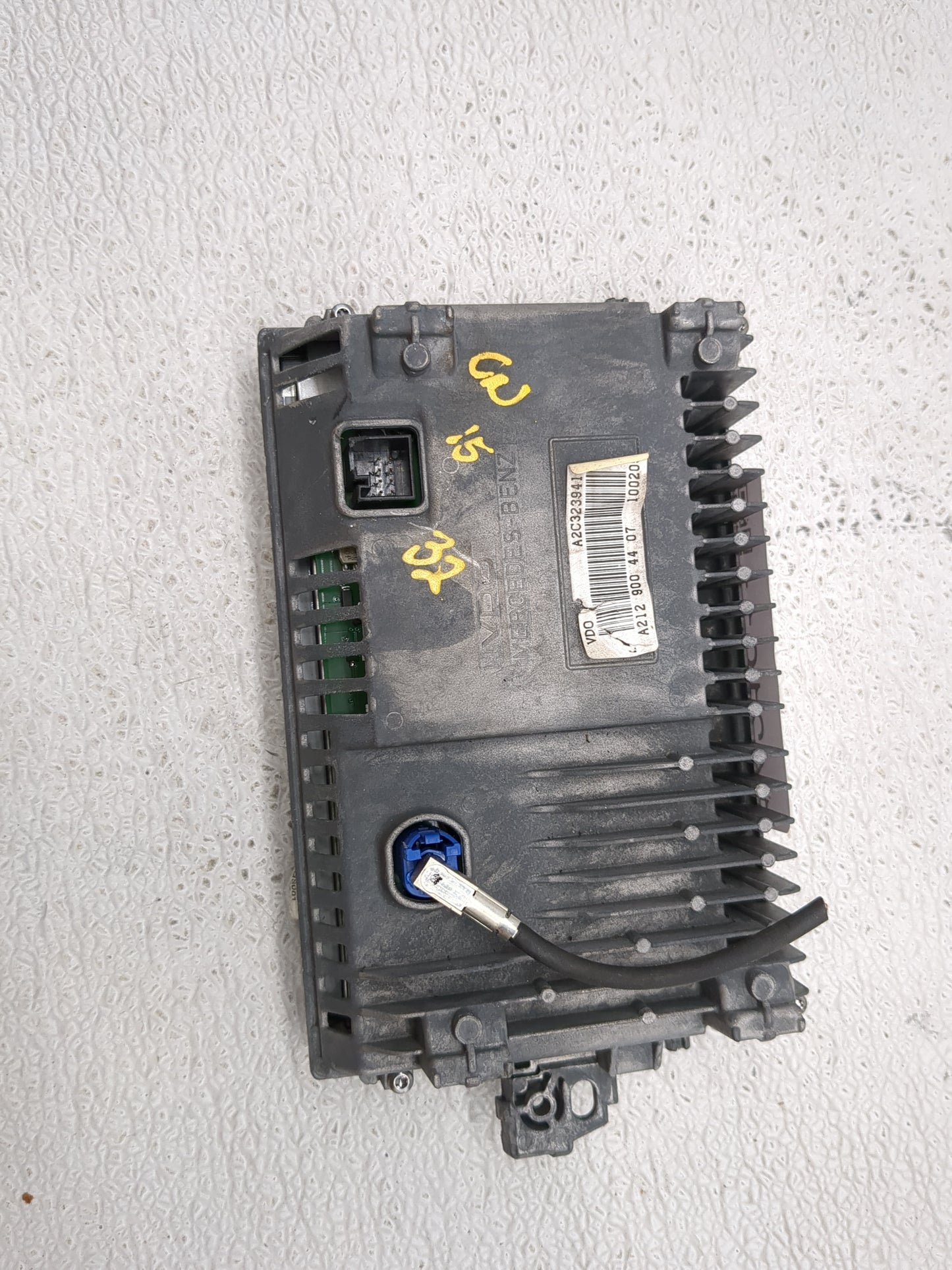 2010-2012 Mercedes-benz E350 Information Display Screen - Oemusedautoparts1.com