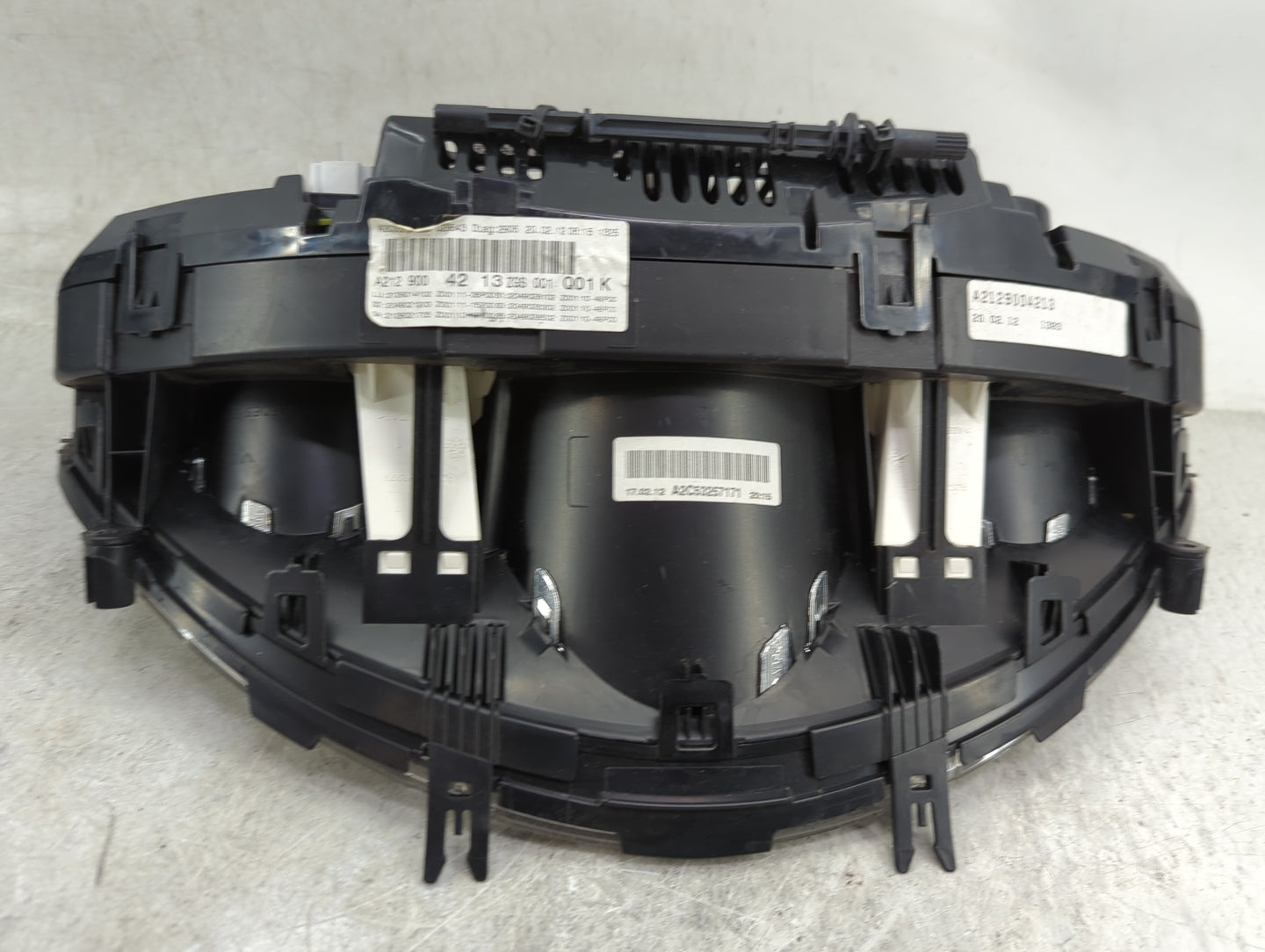 2012 Mercedes-Benz E350 Instrument Cluster Speedometer Gauges P/N:A2C53257171 Miles: Fits OEM Used Auto Parts - Oemusedautop