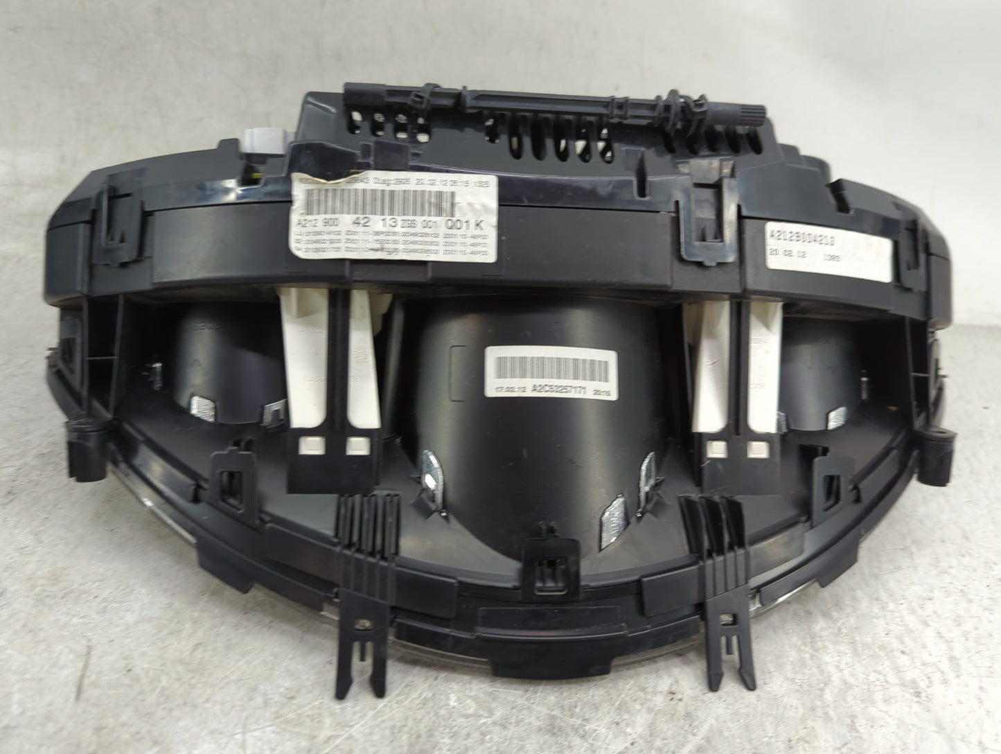 2012 Mercedes-Benz E350 Instrument Cluster Speedometer Gauges P/N:A2C53257171 Miles: Fits OEM Used Auto Parts - Oemusedautop