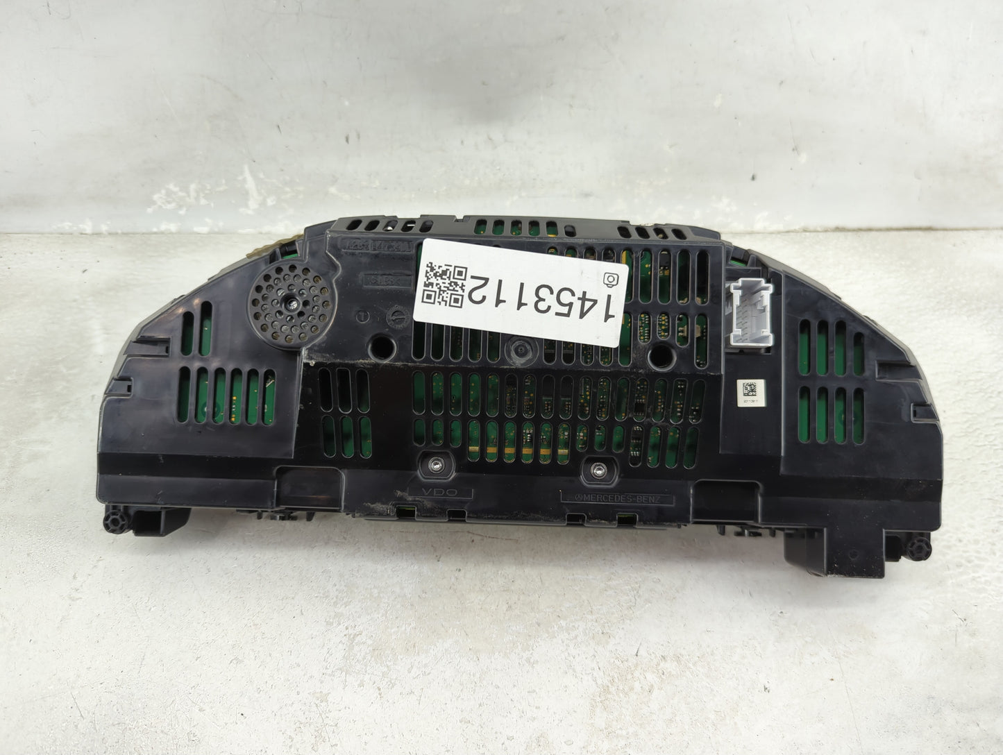 2012 Mercedes-Benz E350 Instrument Cluster Speedometer Gauges P/N:A212 900 35 13 Miles: Fits OEM Used Auto Parts - Oemusedau