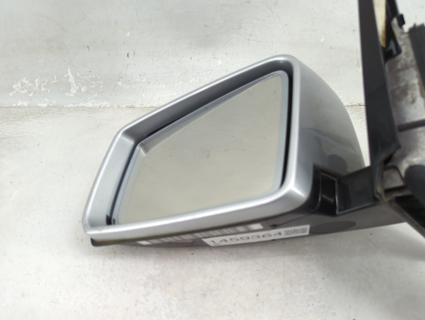2010-2014 Mercedes-Benz E350 Driver Side View Mirror - Left Door Mirror OEM Used - Oemusedautoparts1.com
