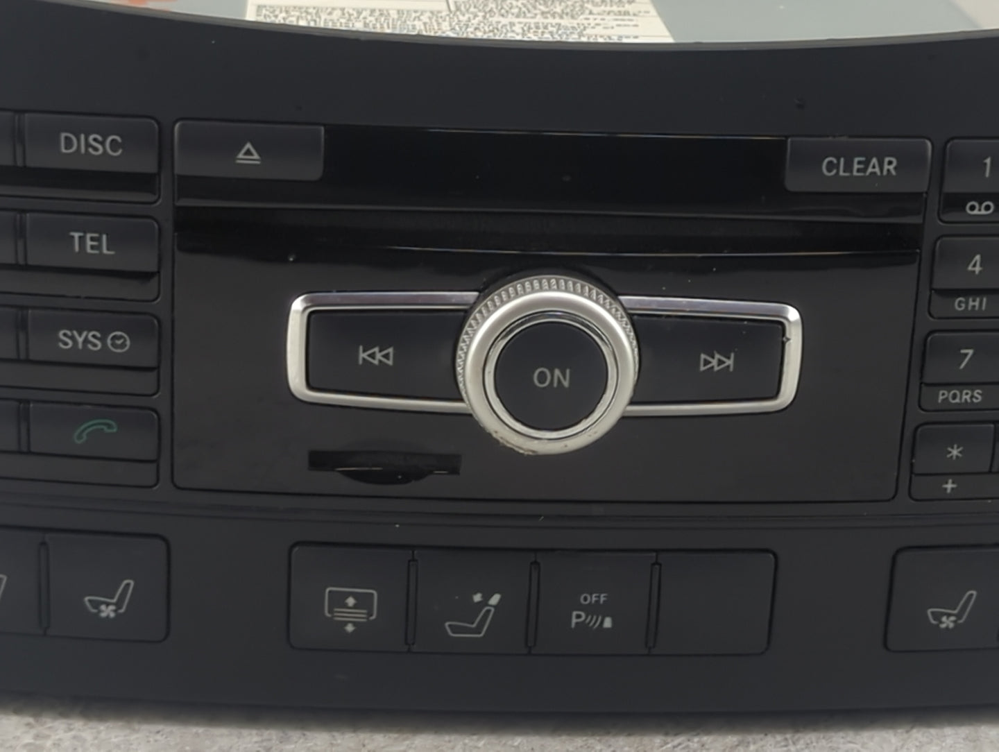 2012 Mercedes-Benz E350 Radio AM FM Cd Player Receiver Replacement P/N:A 2129004914 A2129011006, A1729029303, ME7800B2662040